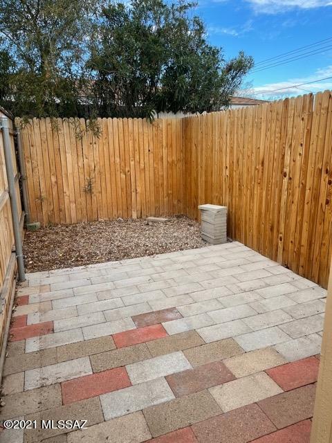 Jefferson Park - Residential Lease