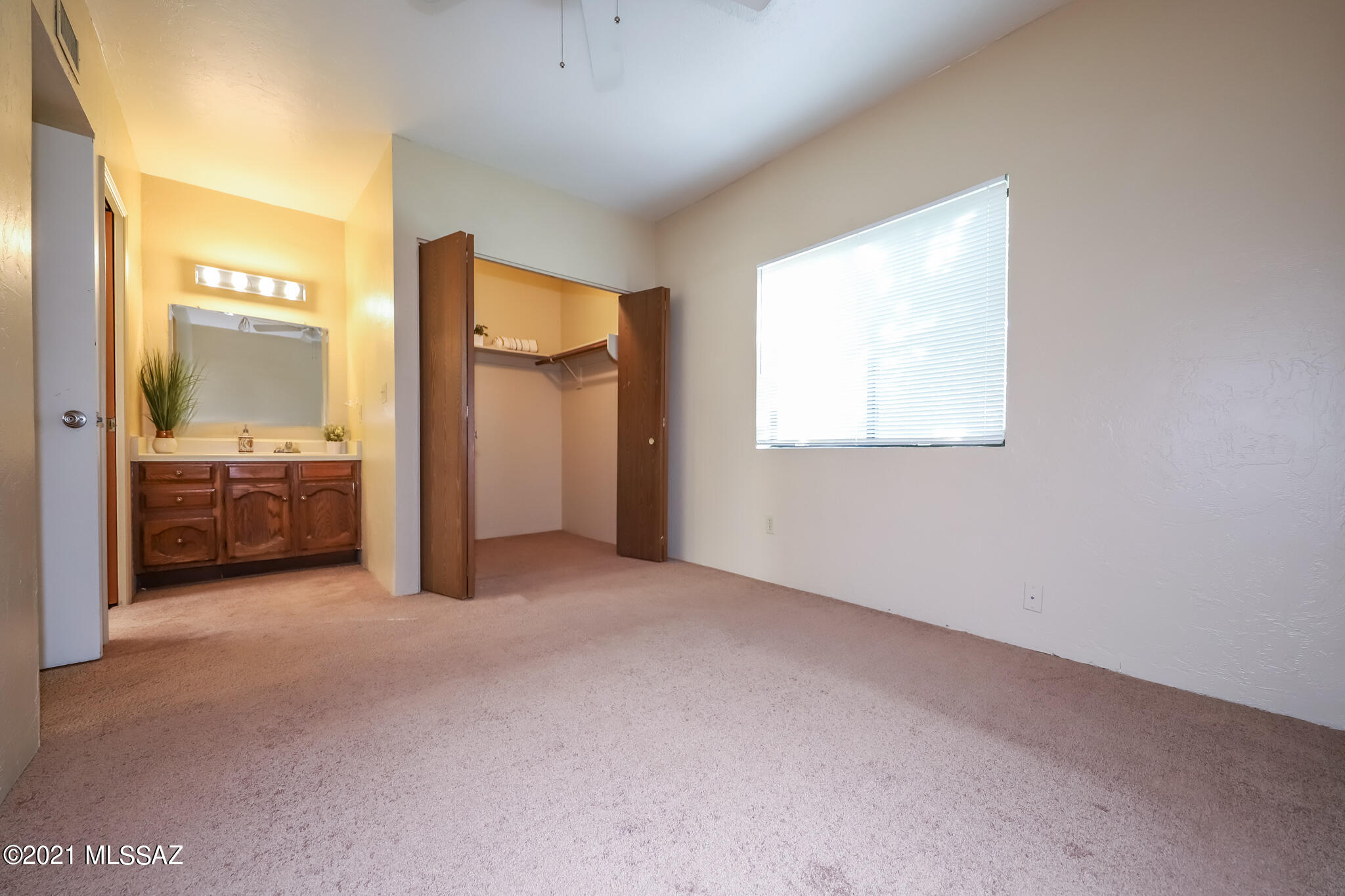 Kenyon Terrace (1-160) - Residential
