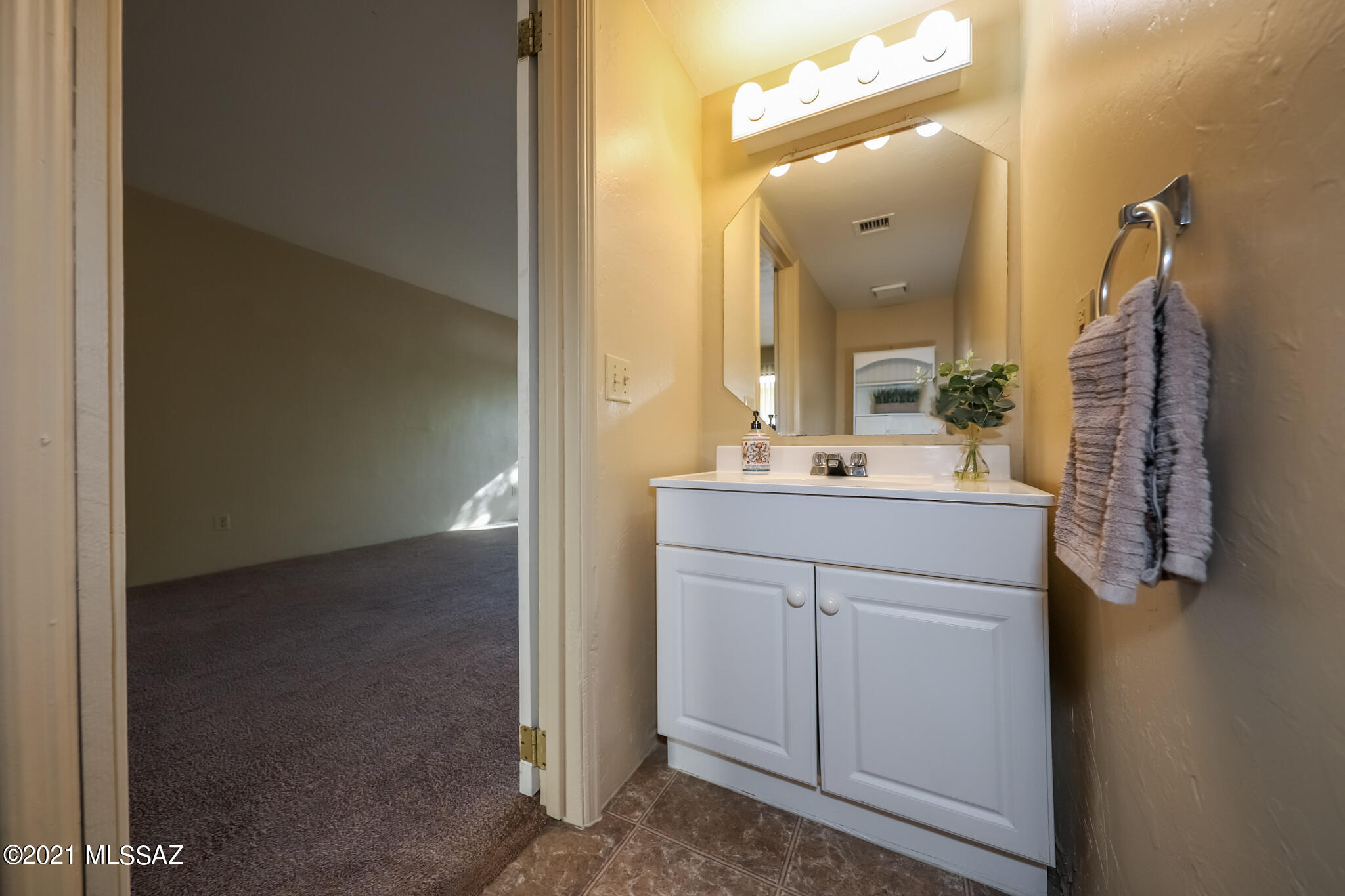 Kenyon Terrace (1-160) - Residential