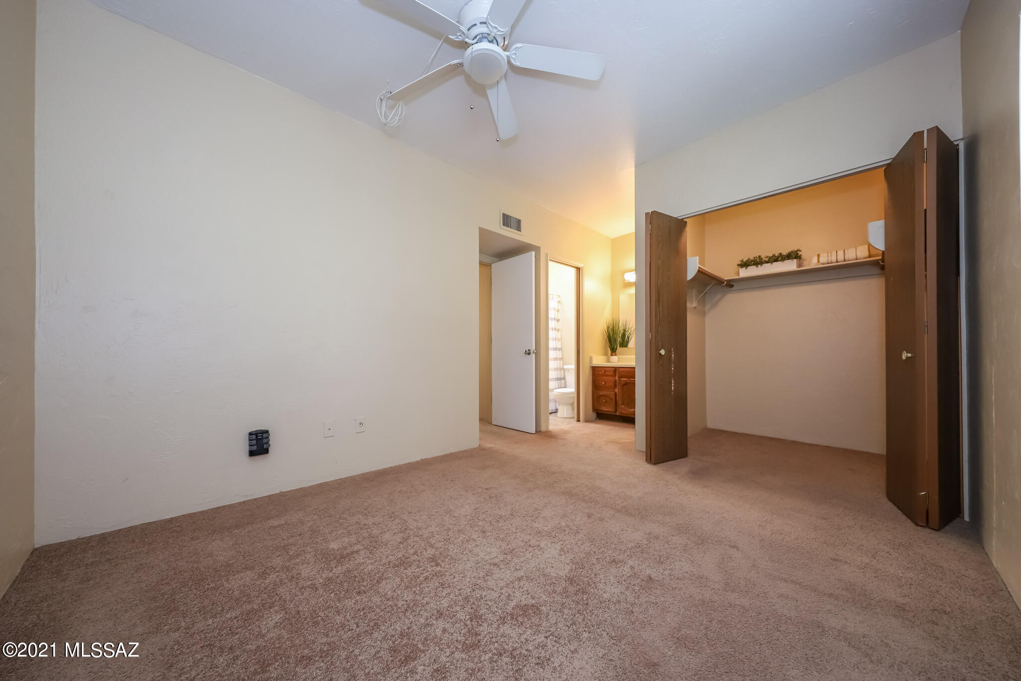 Kenyon Terrace (1-160) - Residential