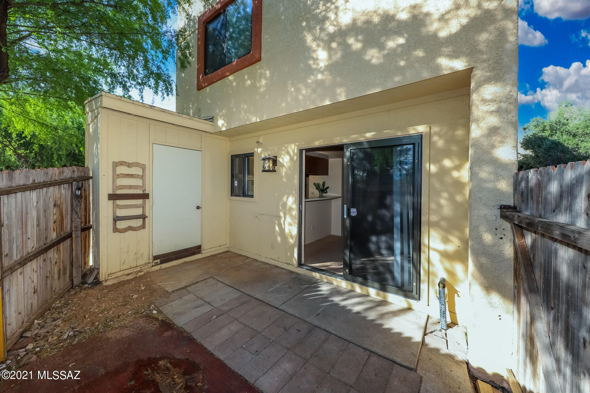 Kenyon Terrace (1-160) - Residential