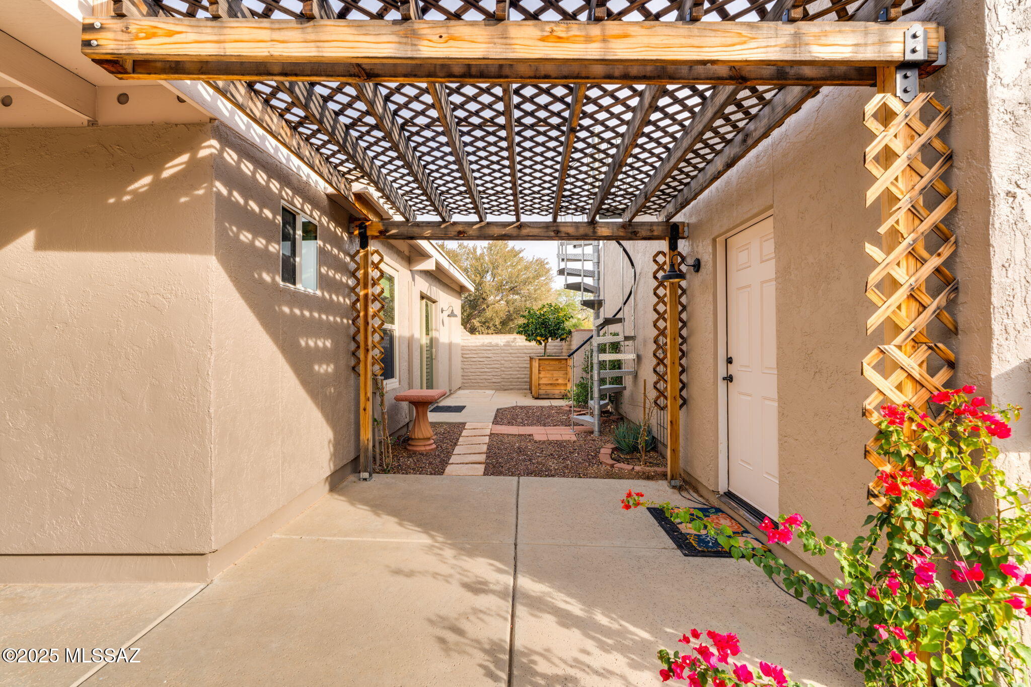 Rancho Feliz(1-115) - Residential