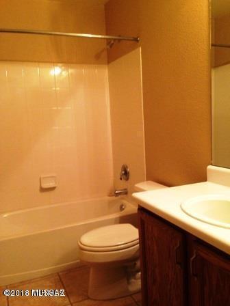 Arroyo Ridge (1 - 184) - Residential Lease