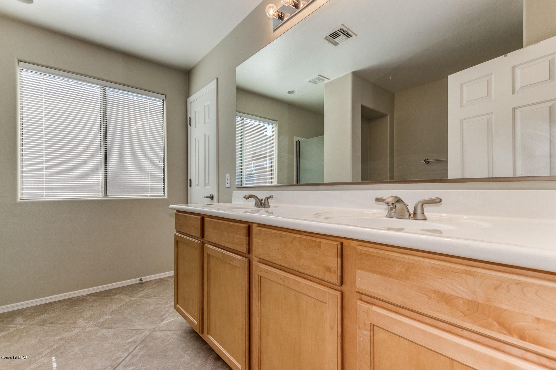 Rancho Del Lago (101-206) - Residential