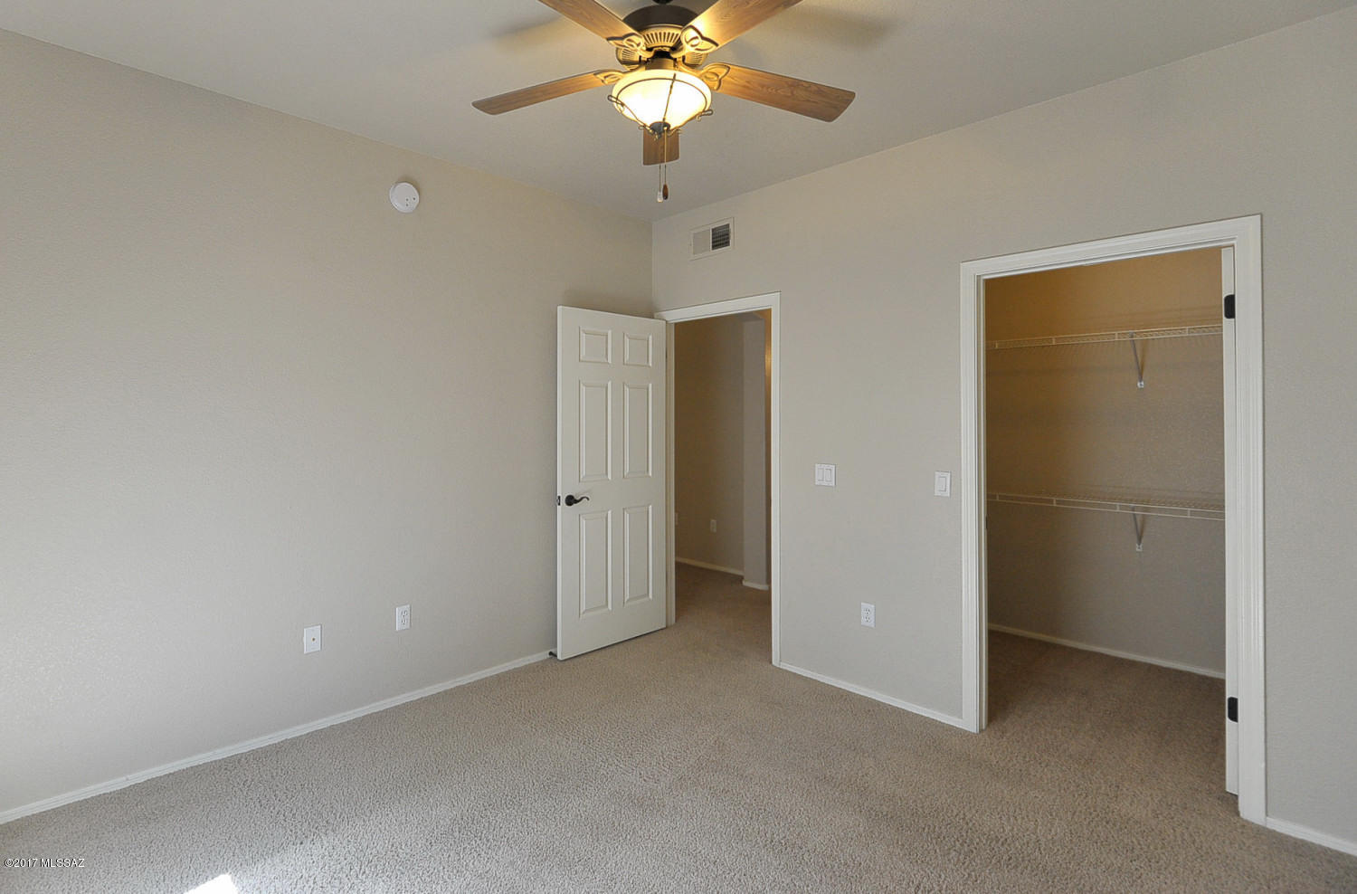 Pinnacle Canyon Condominium - Residential