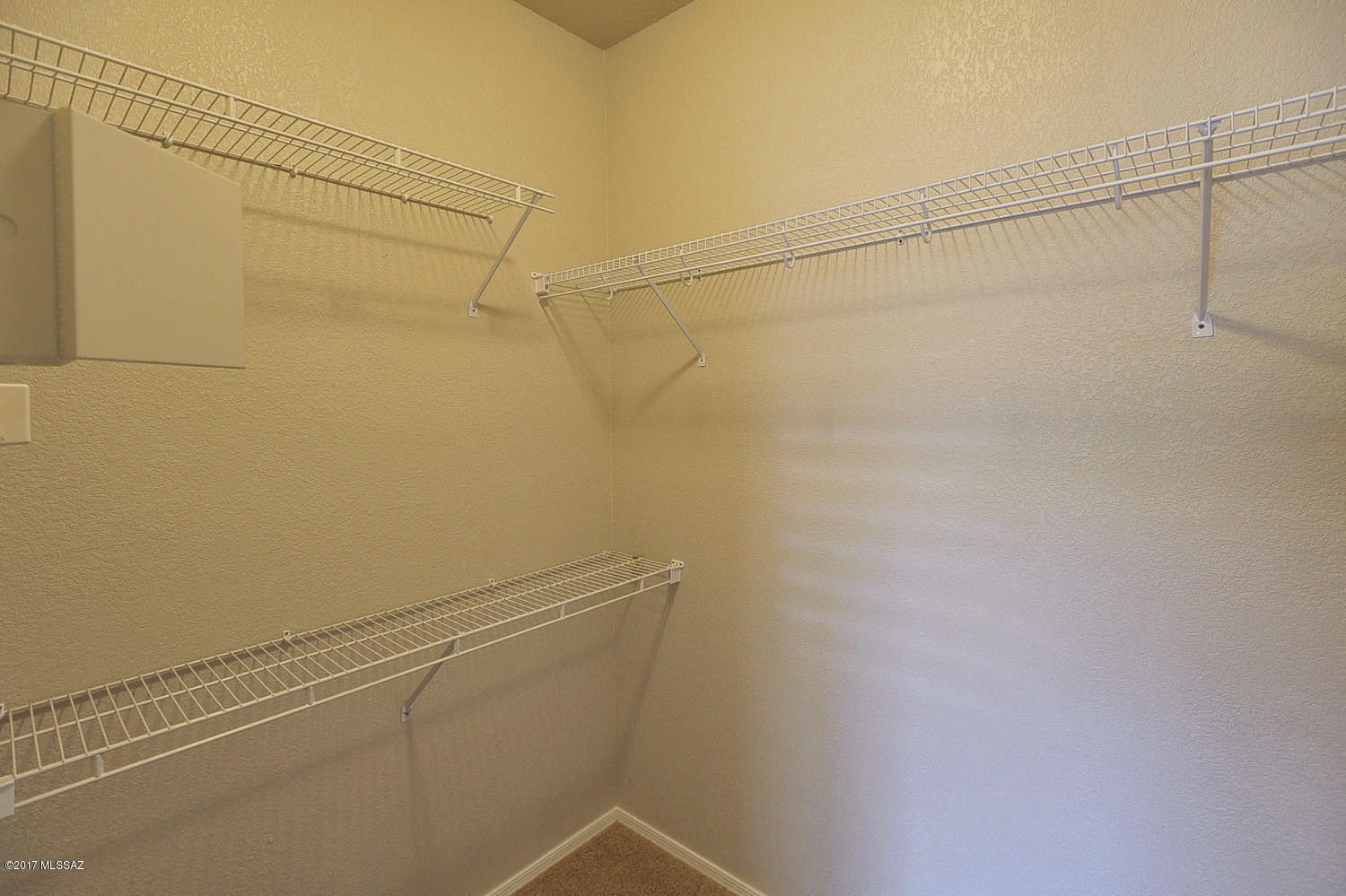 Pinnacle Canyon Condominium - Residential