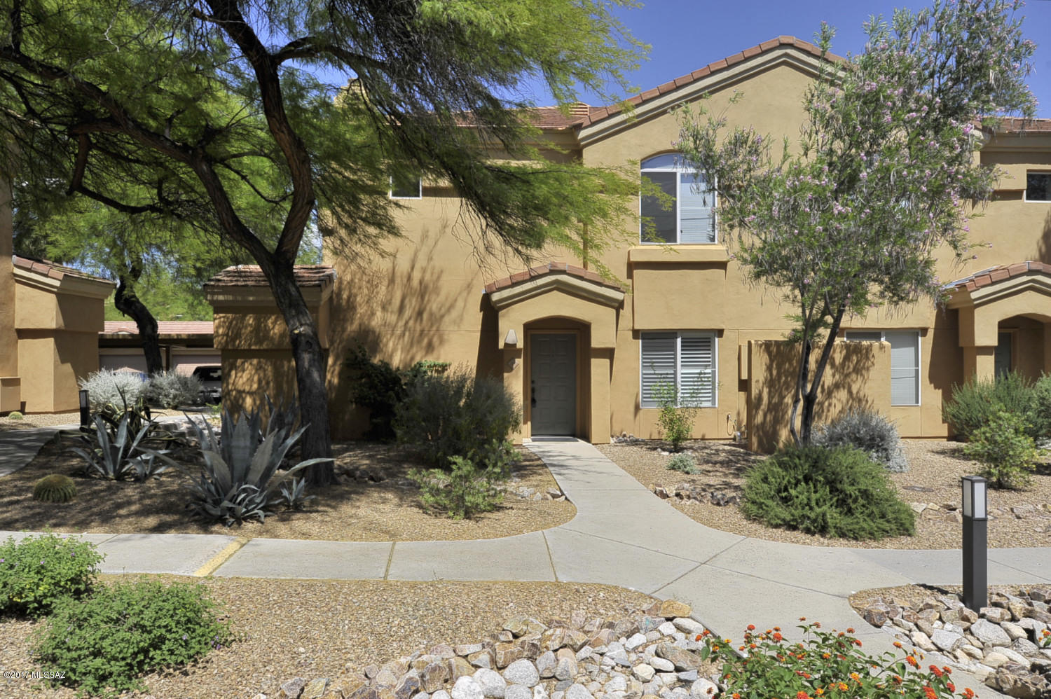 Pinnacle Canyon Condominium - Residential