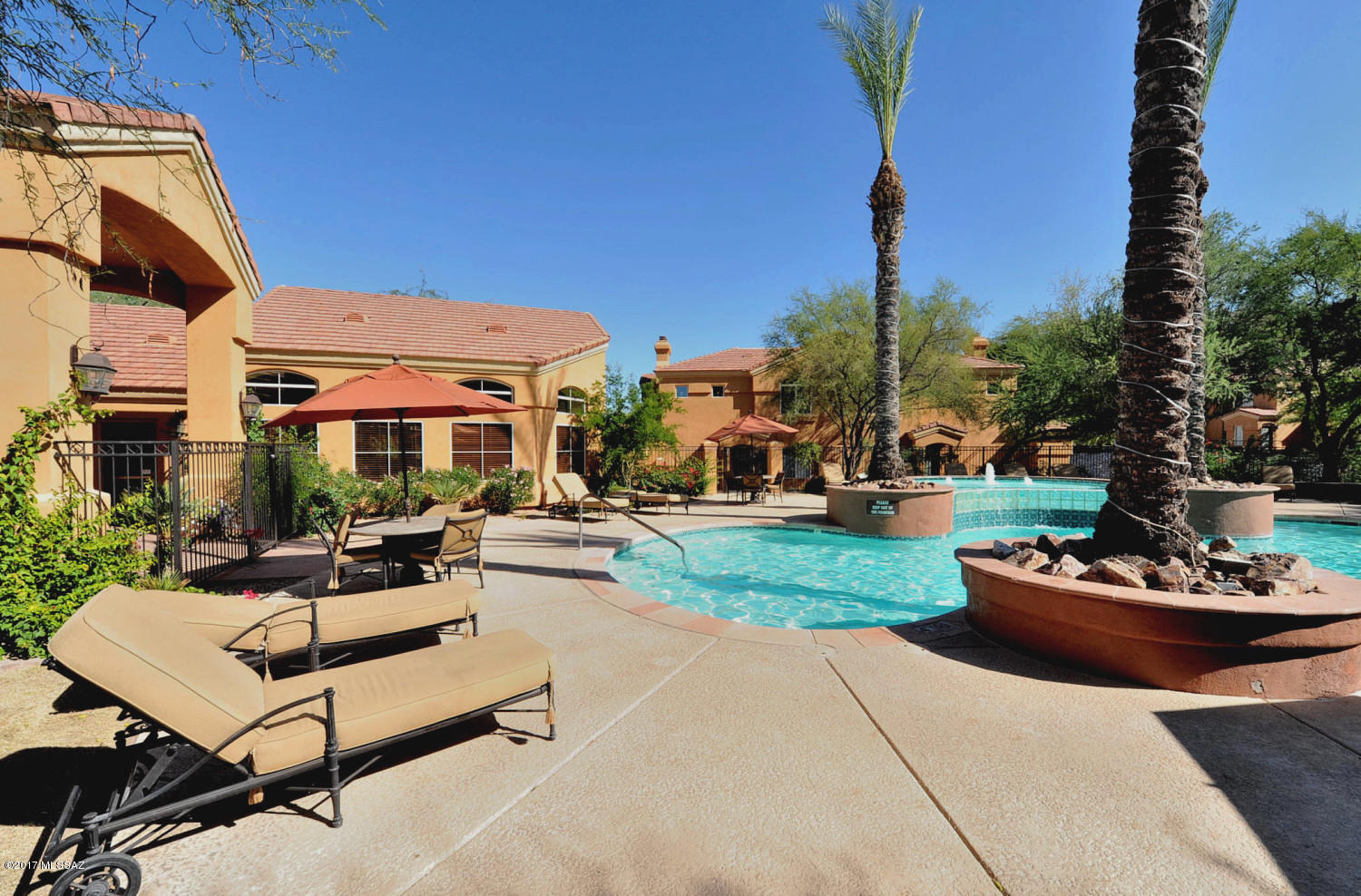 Pinnacle Canyon Condominium - Residential