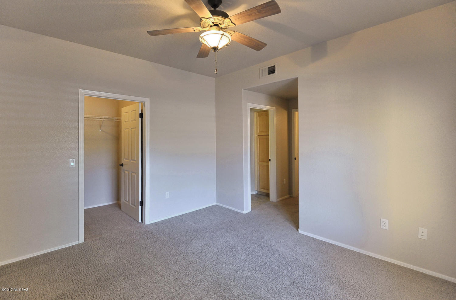 Pinnacle Canyon Condominium - Residential