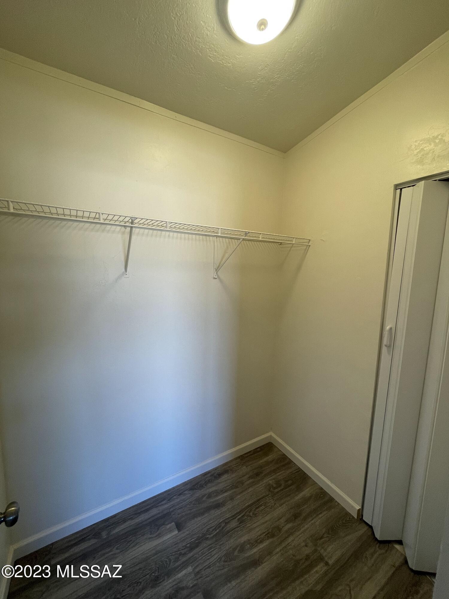 Country Club Terrace (1-108) - Residential