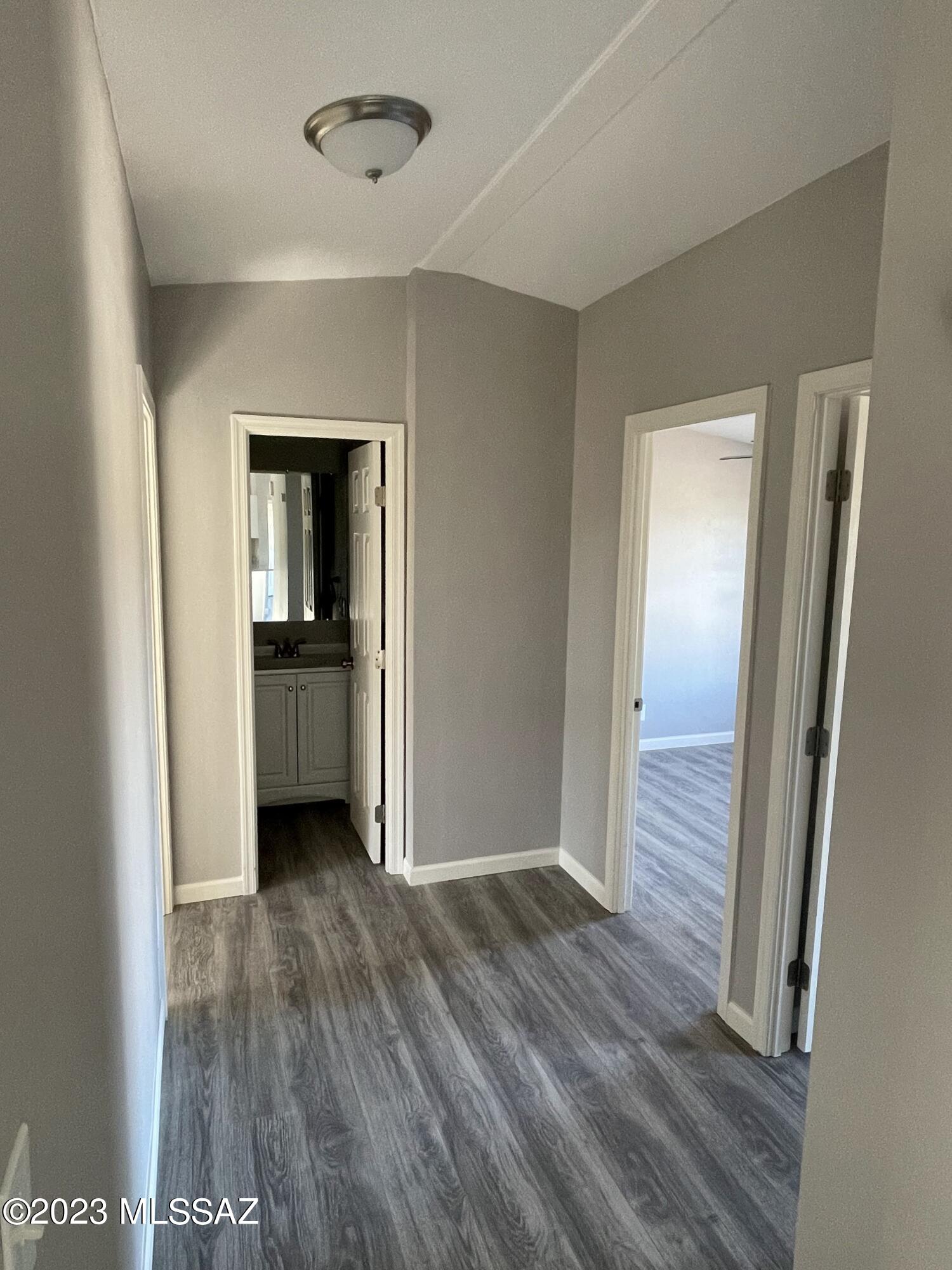 Country Club Terrace (1-108) - Residential