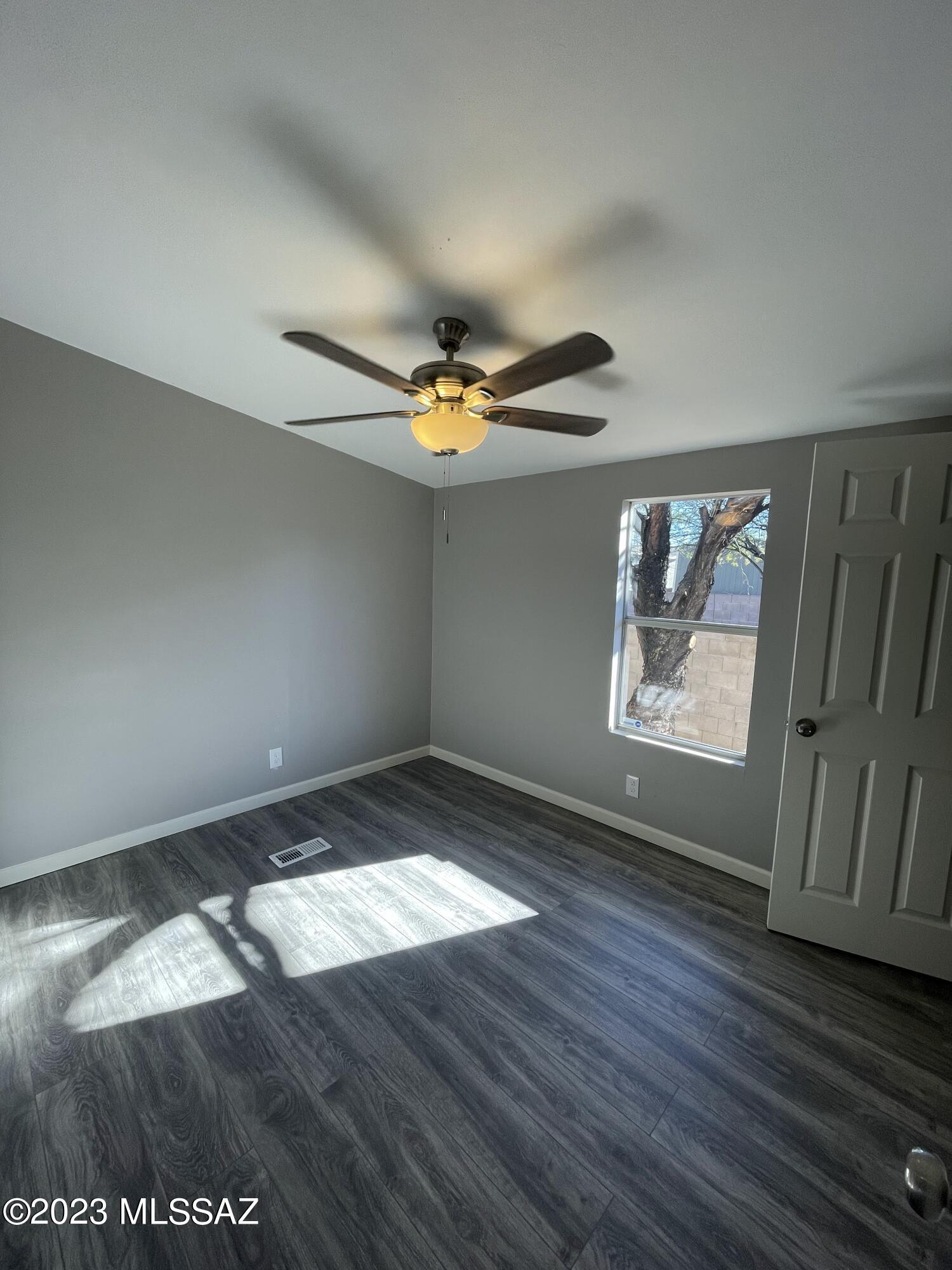 Country Club Terrace (1-108) - Residential