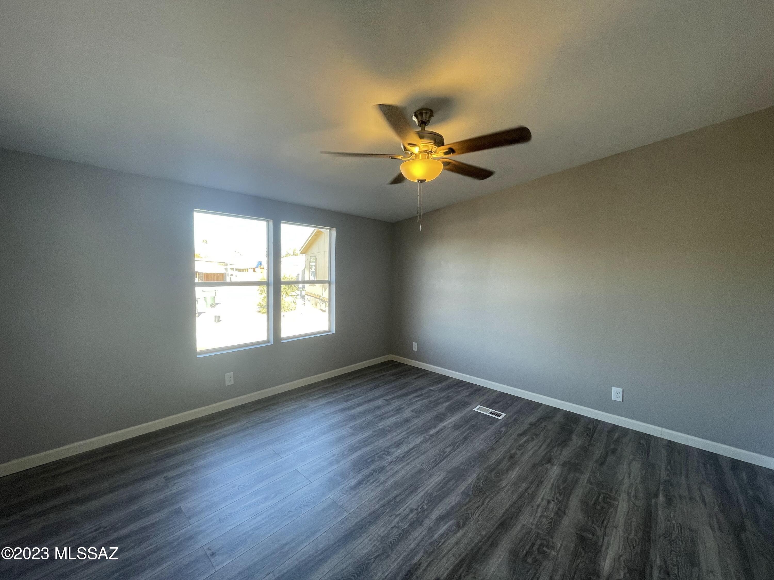 Country Club Terrace (1-108) - Residential