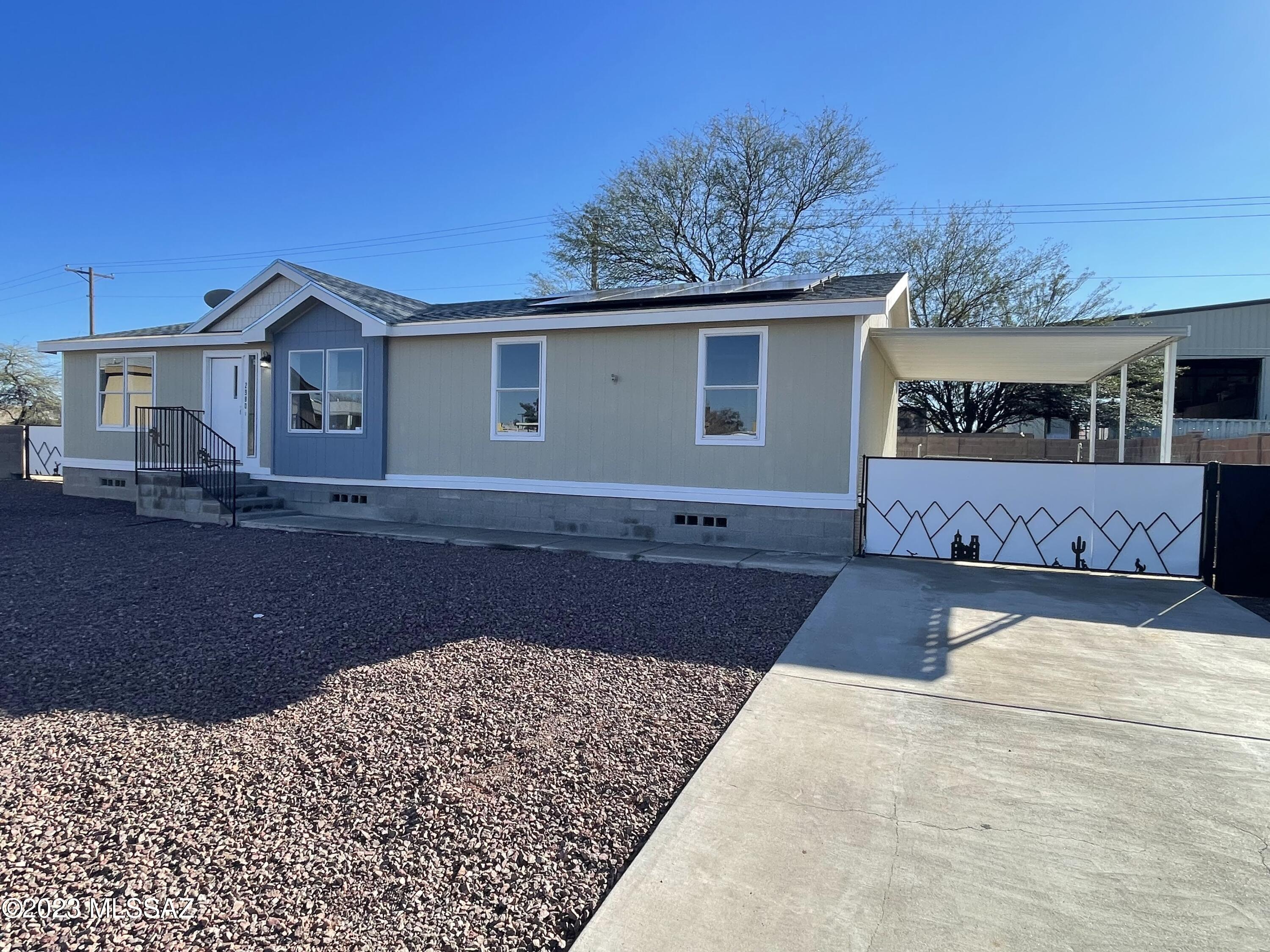 Country Club Terrace (1-108) - Residential