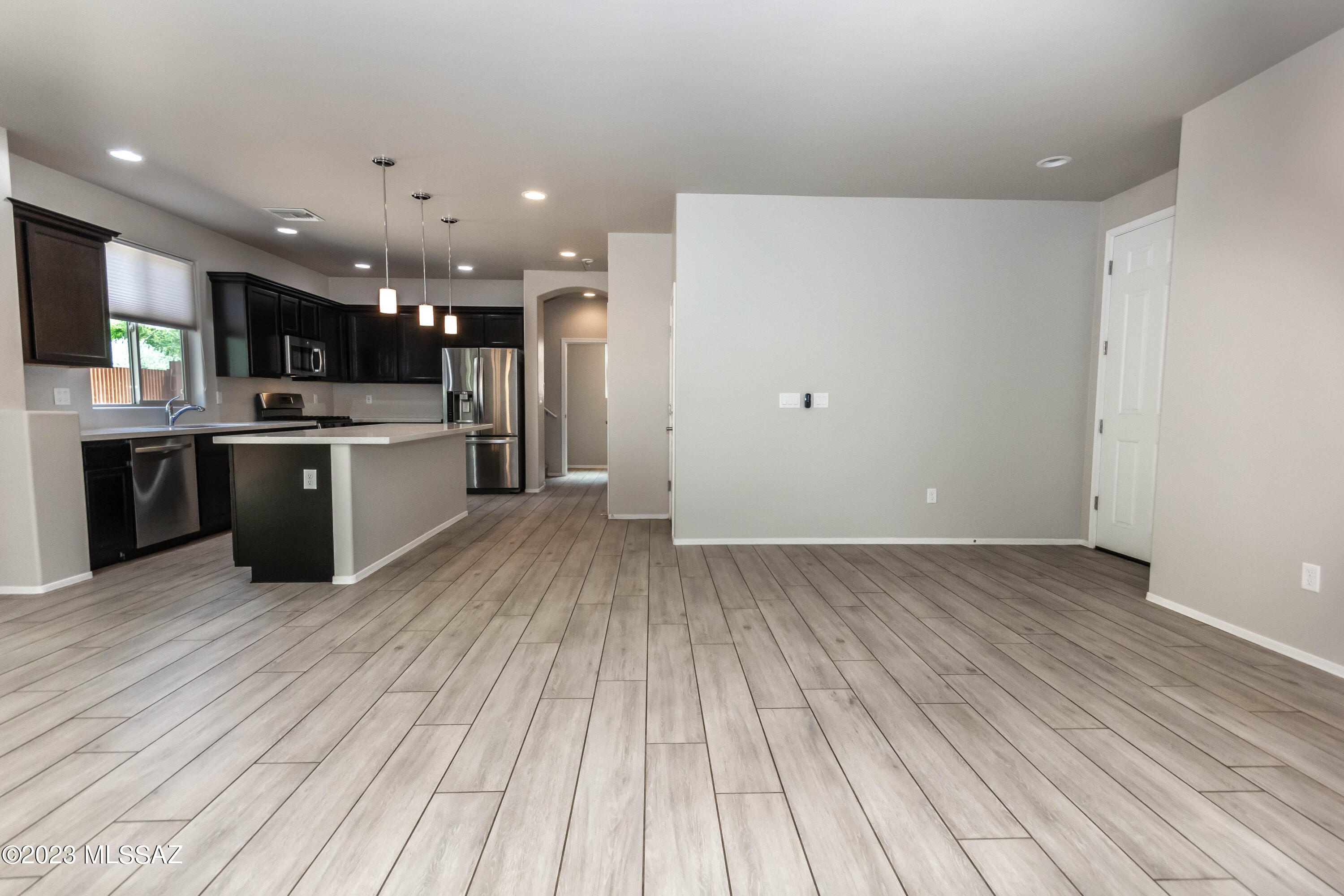 Alamo Crossing - Residential Lease