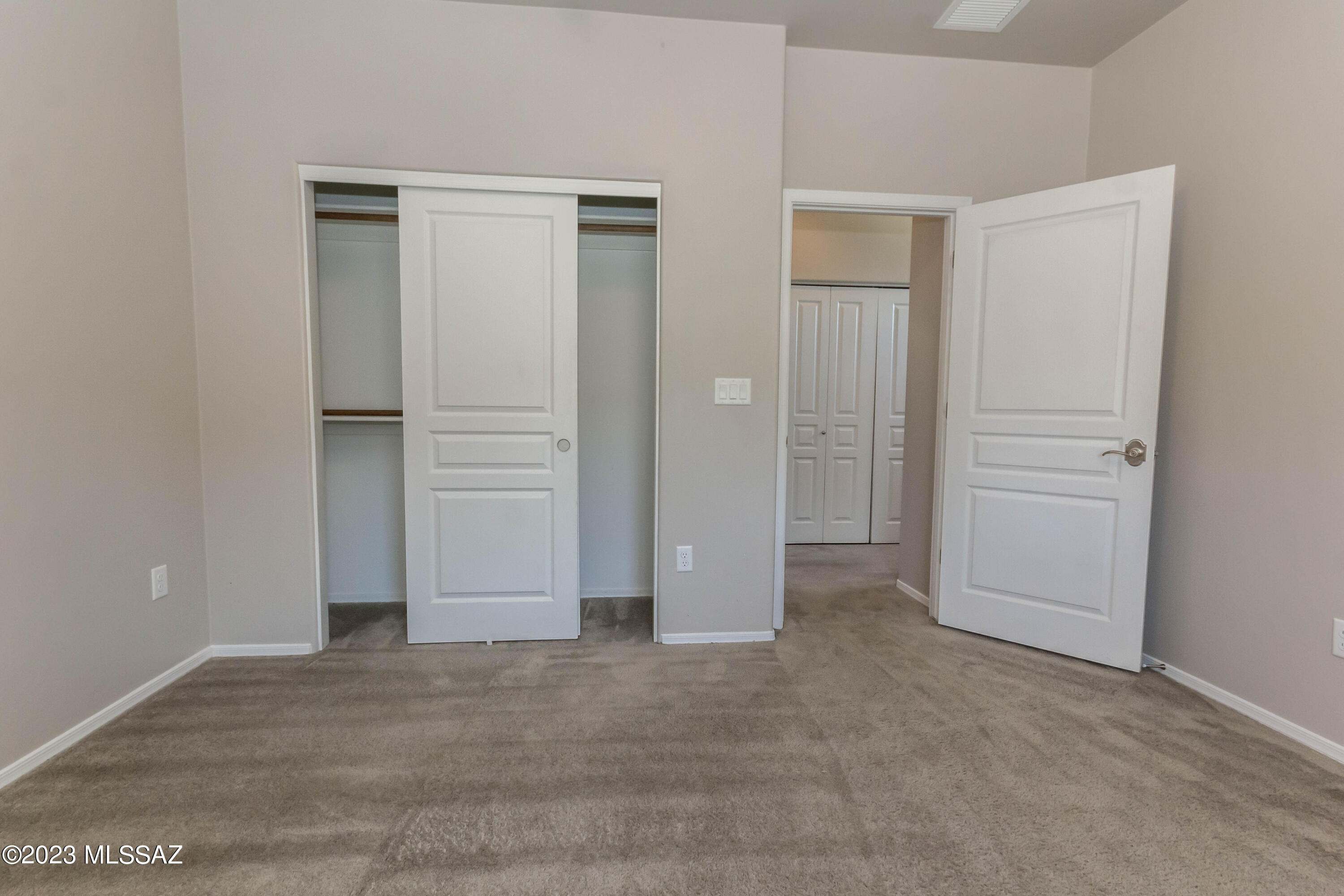 Alamo Crossing - Residential Lease