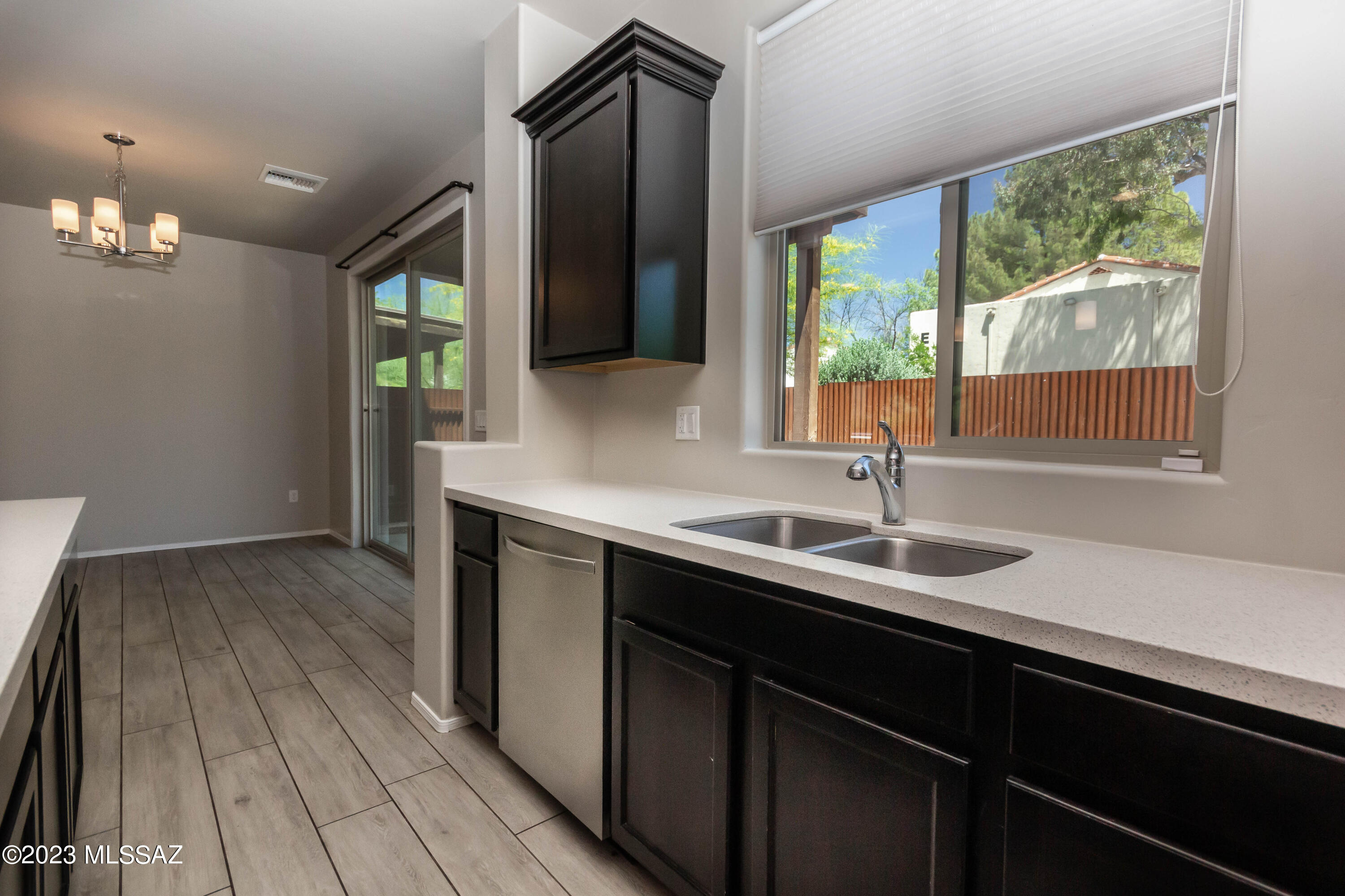 Alamo Crossing - Residential Lease