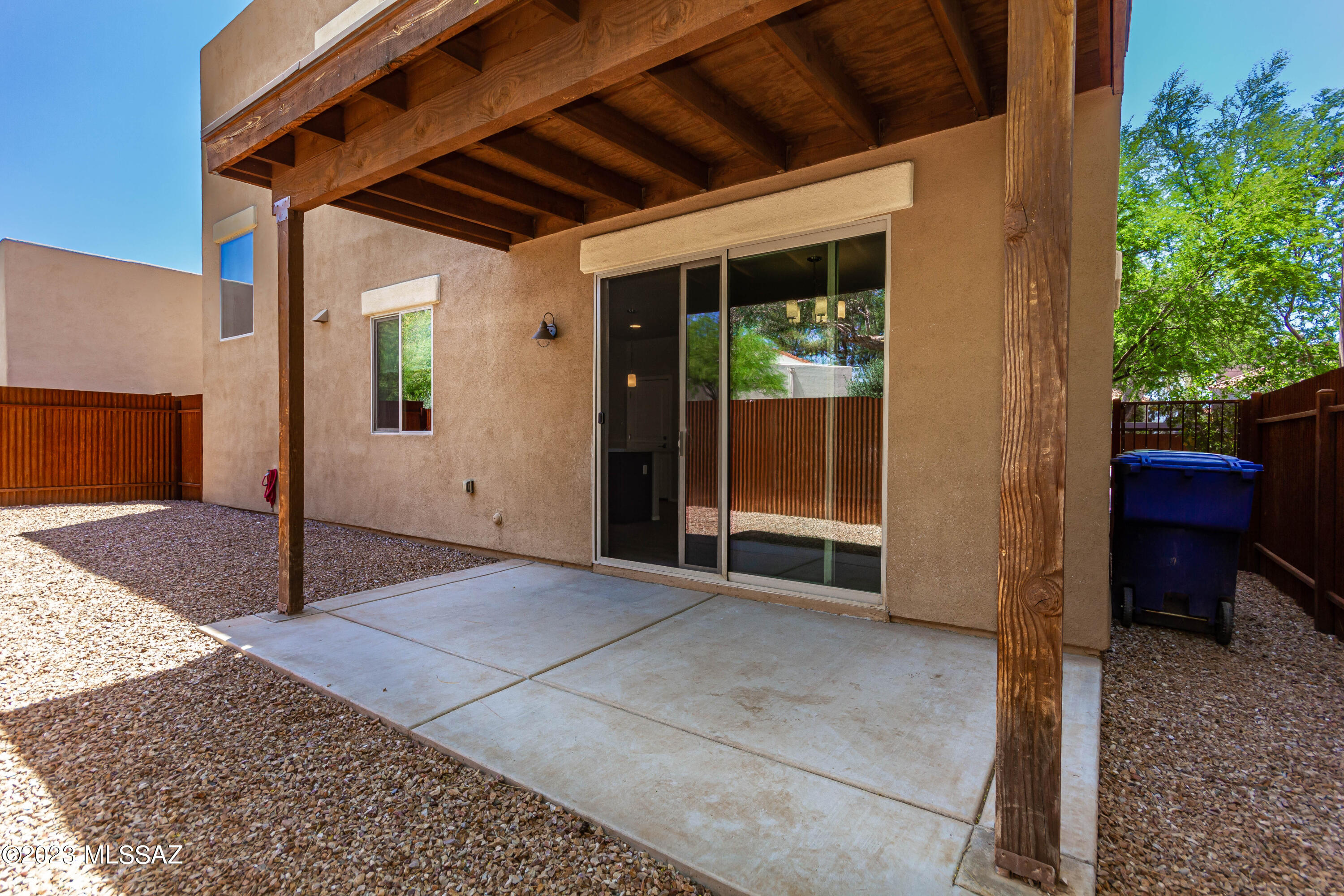 Alamo Crossing - Residential Lease