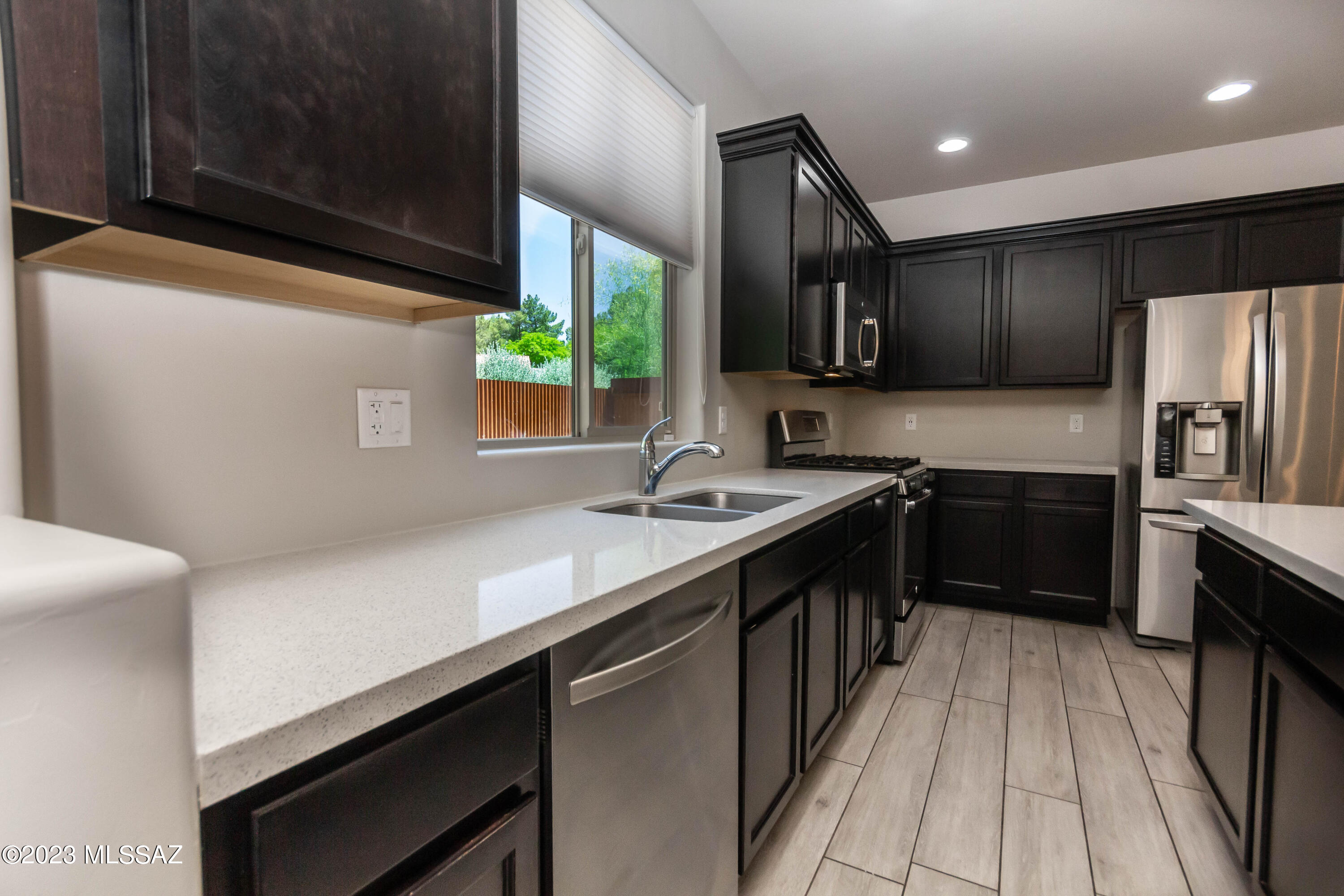 Alamo Crossing - Residential Lease