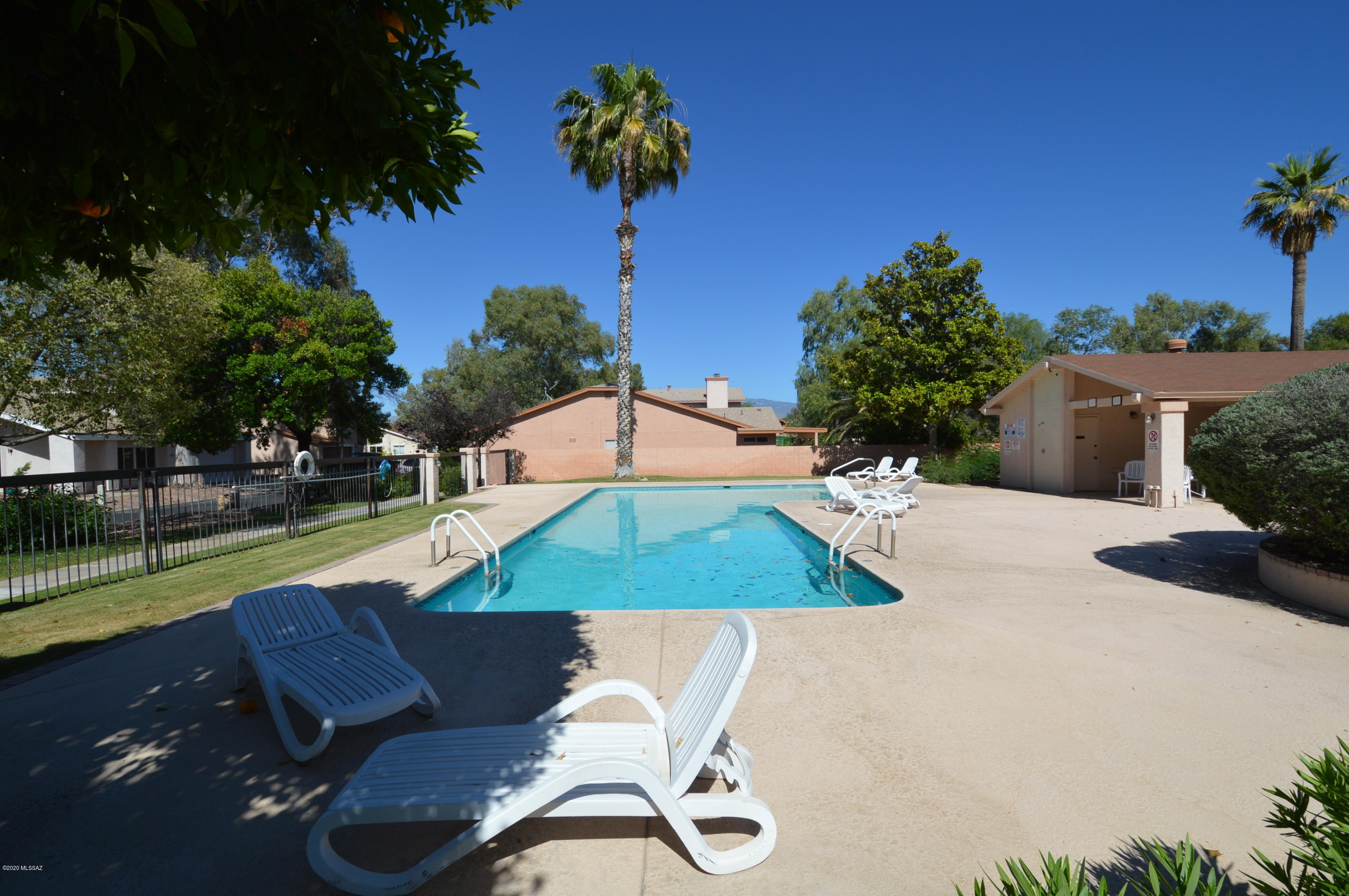 Rancho Tranquilo Este (1-60) - Residential