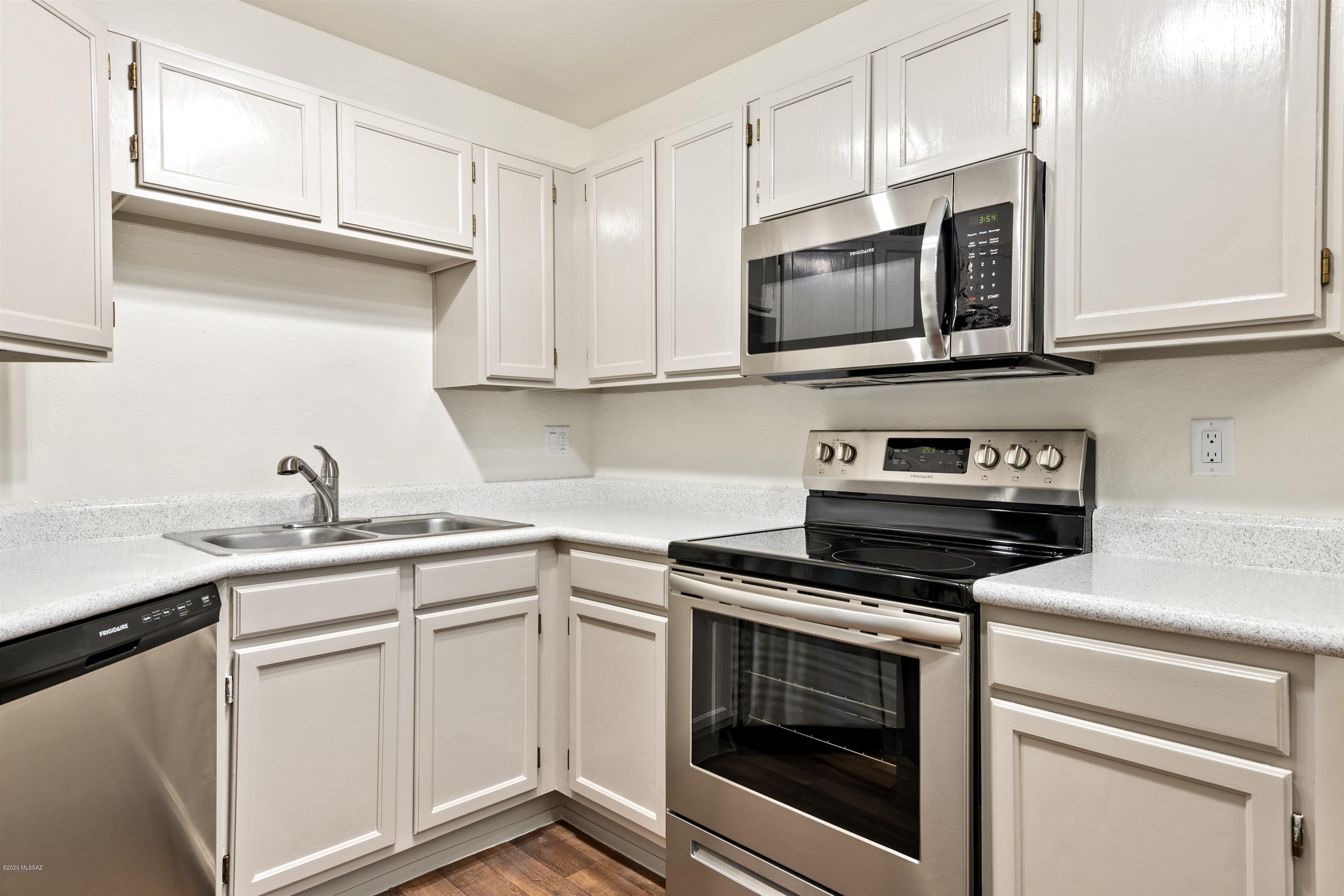 Canyon View At Ventana Condominium (1-264) - Residential Lease