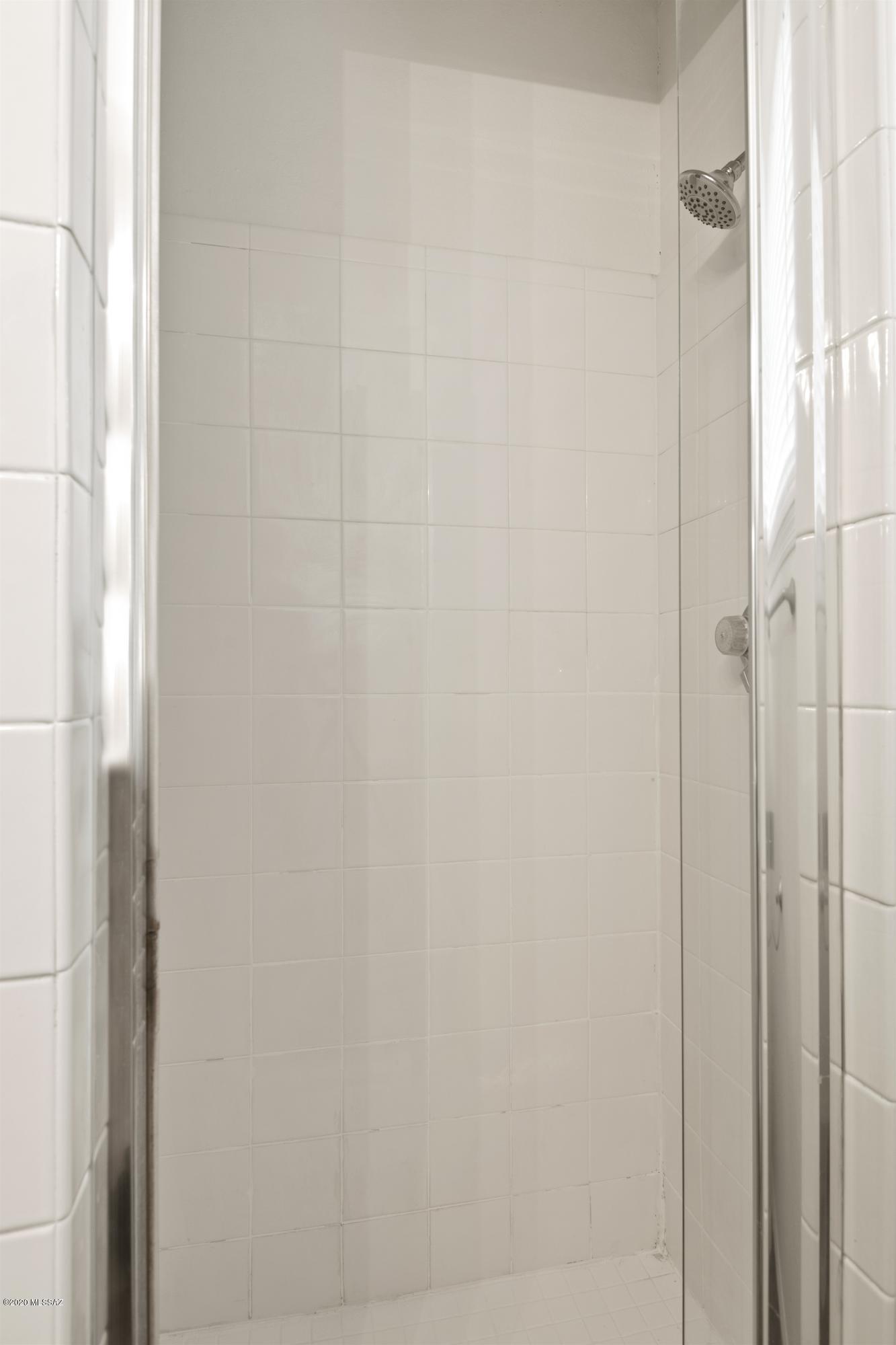 Canyon View At Ventana Condominium (1-264) - Residential Lease