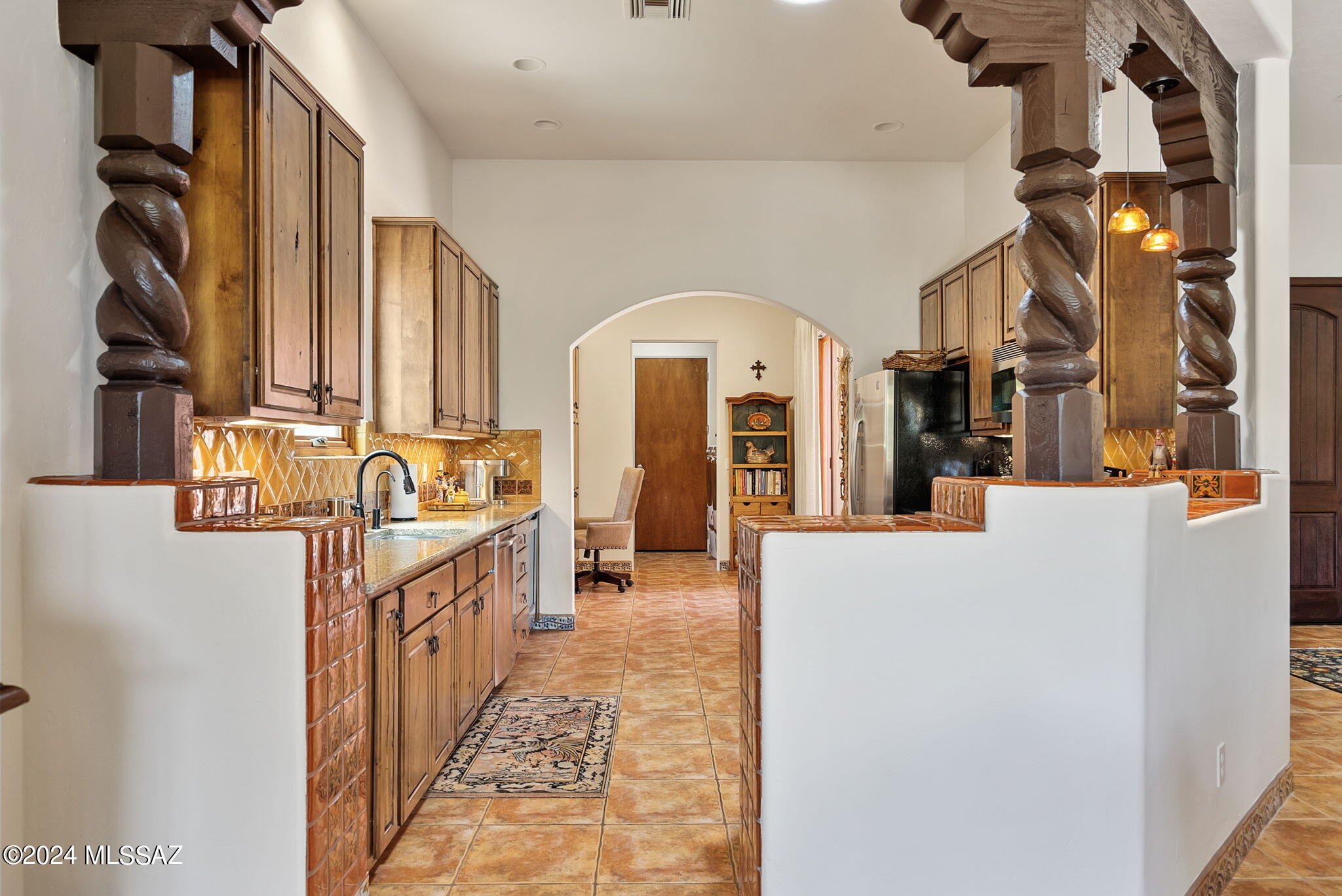 Barrio Trails Head - Residential
