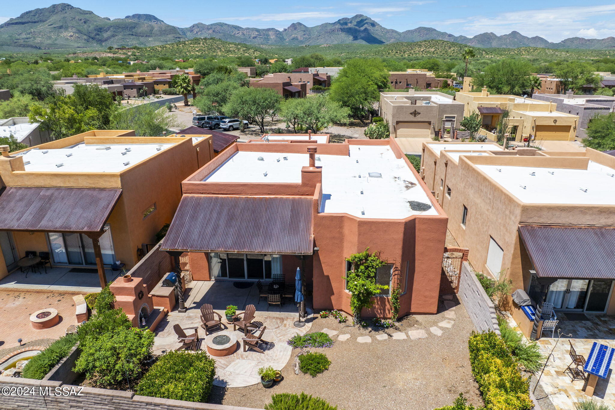 Barrio Trails Head - Residential