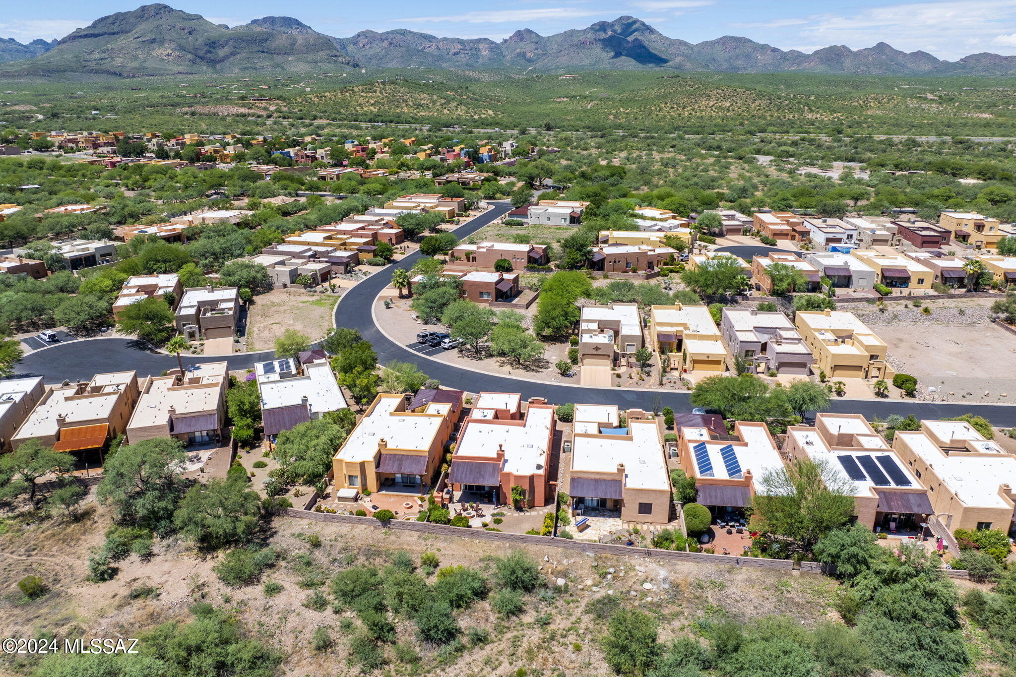 Barrio Trails Head - Residential