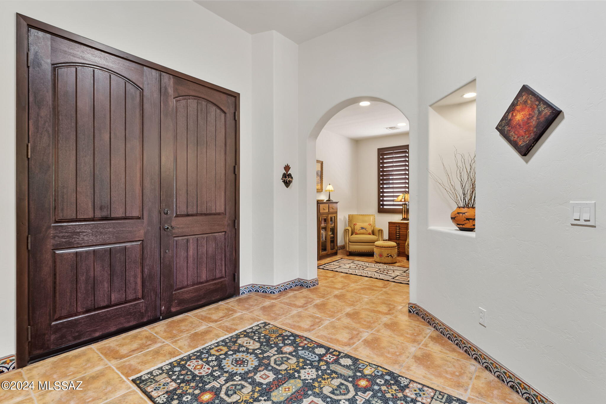 Barrio Trails Head - Residential