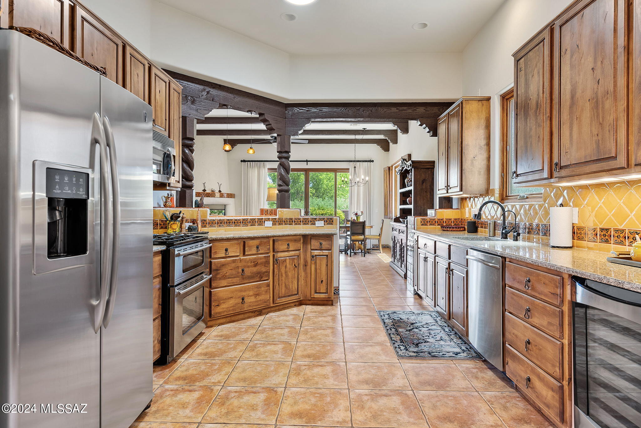 Barrio Trails Head - Residential