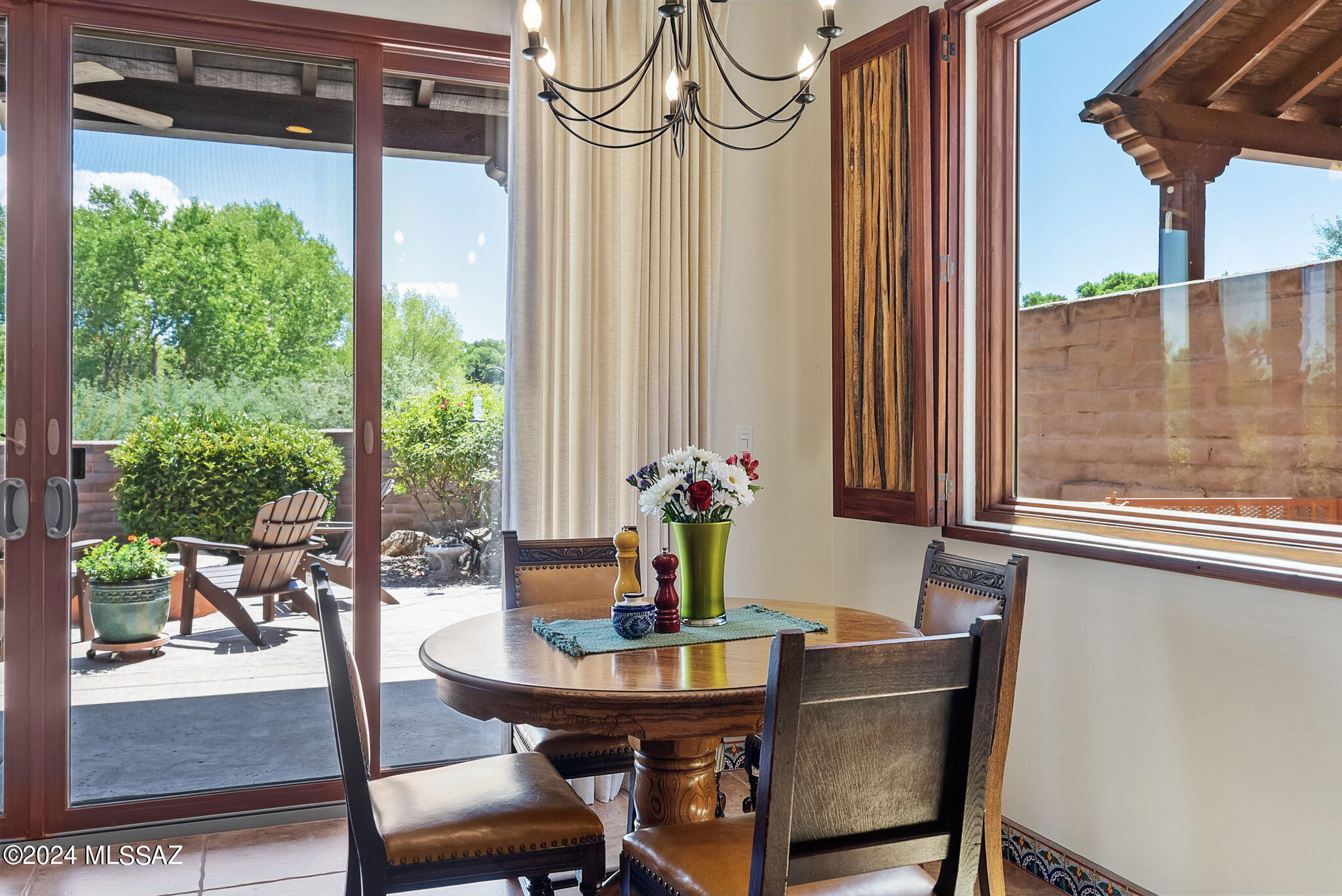 Barrio Trails Head - Residential