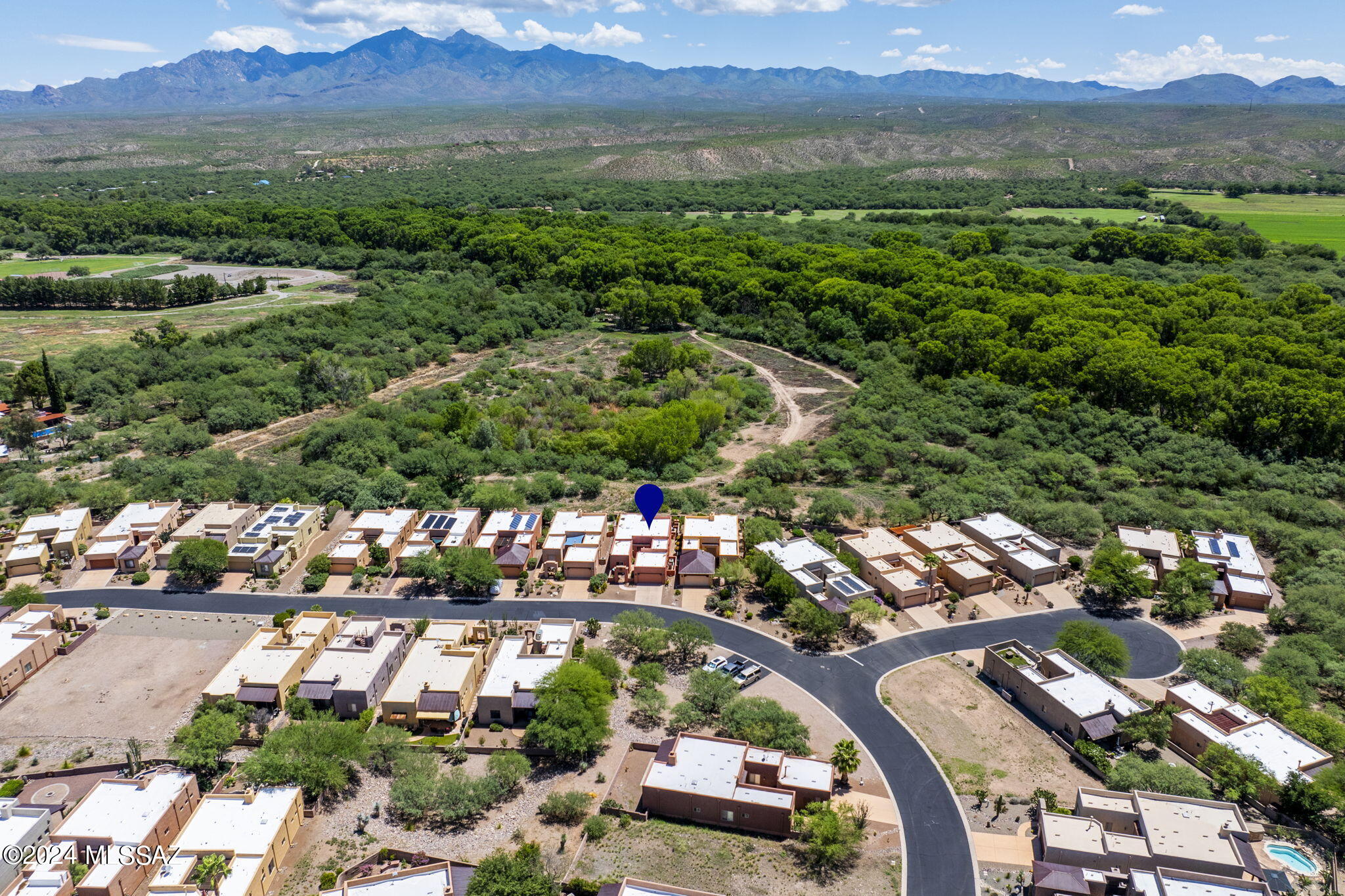 Barrio Trails Head - Residential