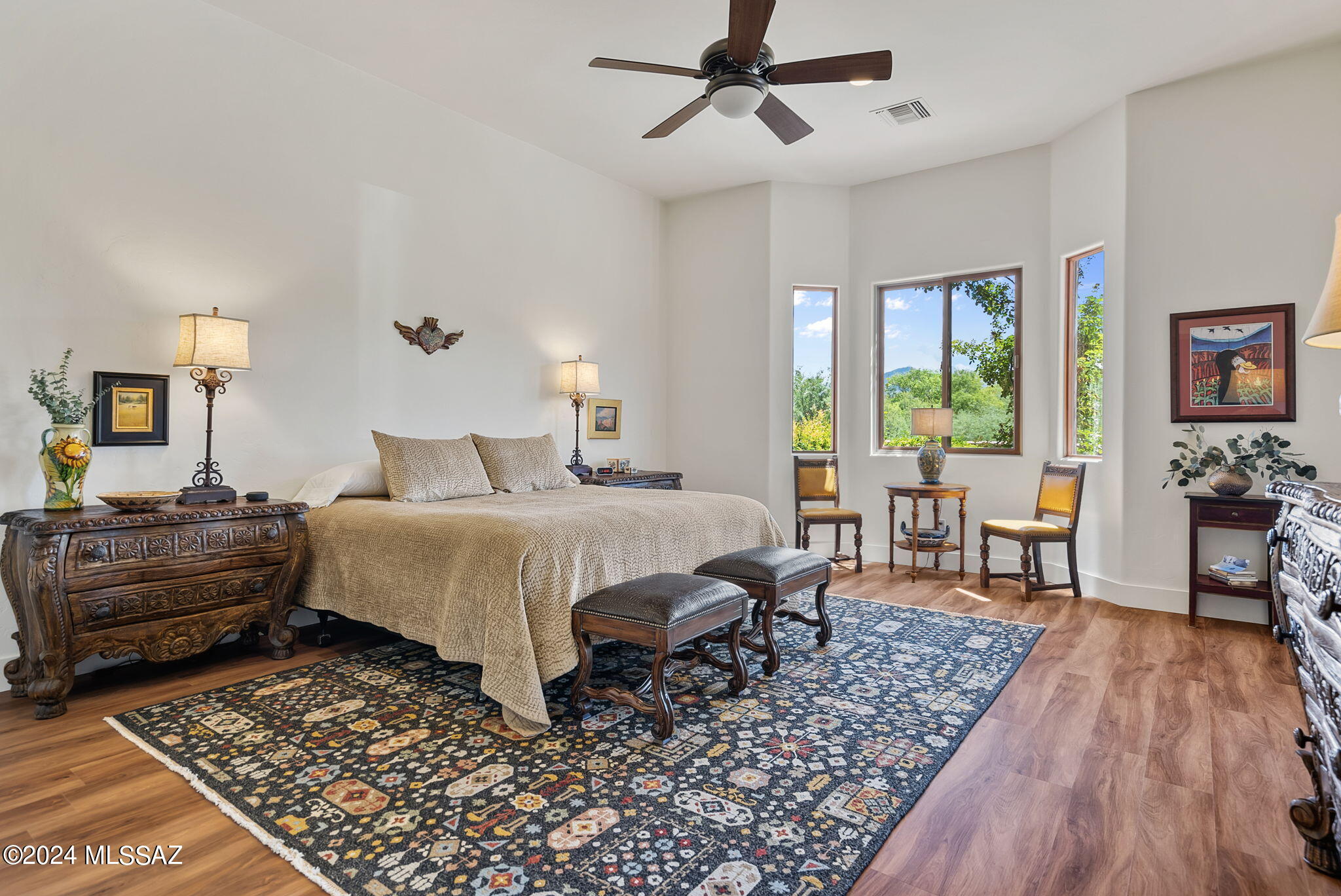 Barrio Trails Head - Residential
