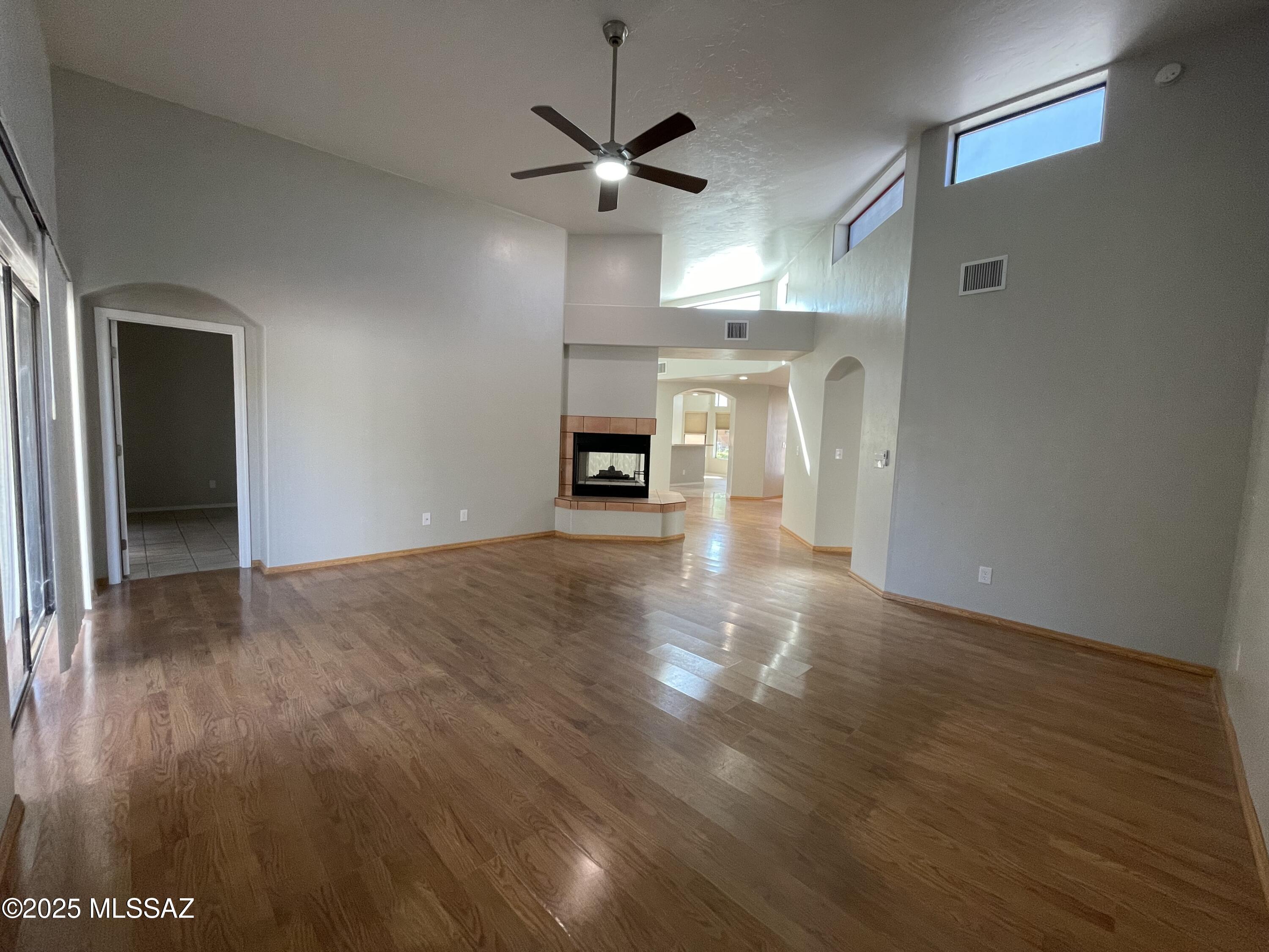 Juniper Ridge(1-12) - Residential Lease