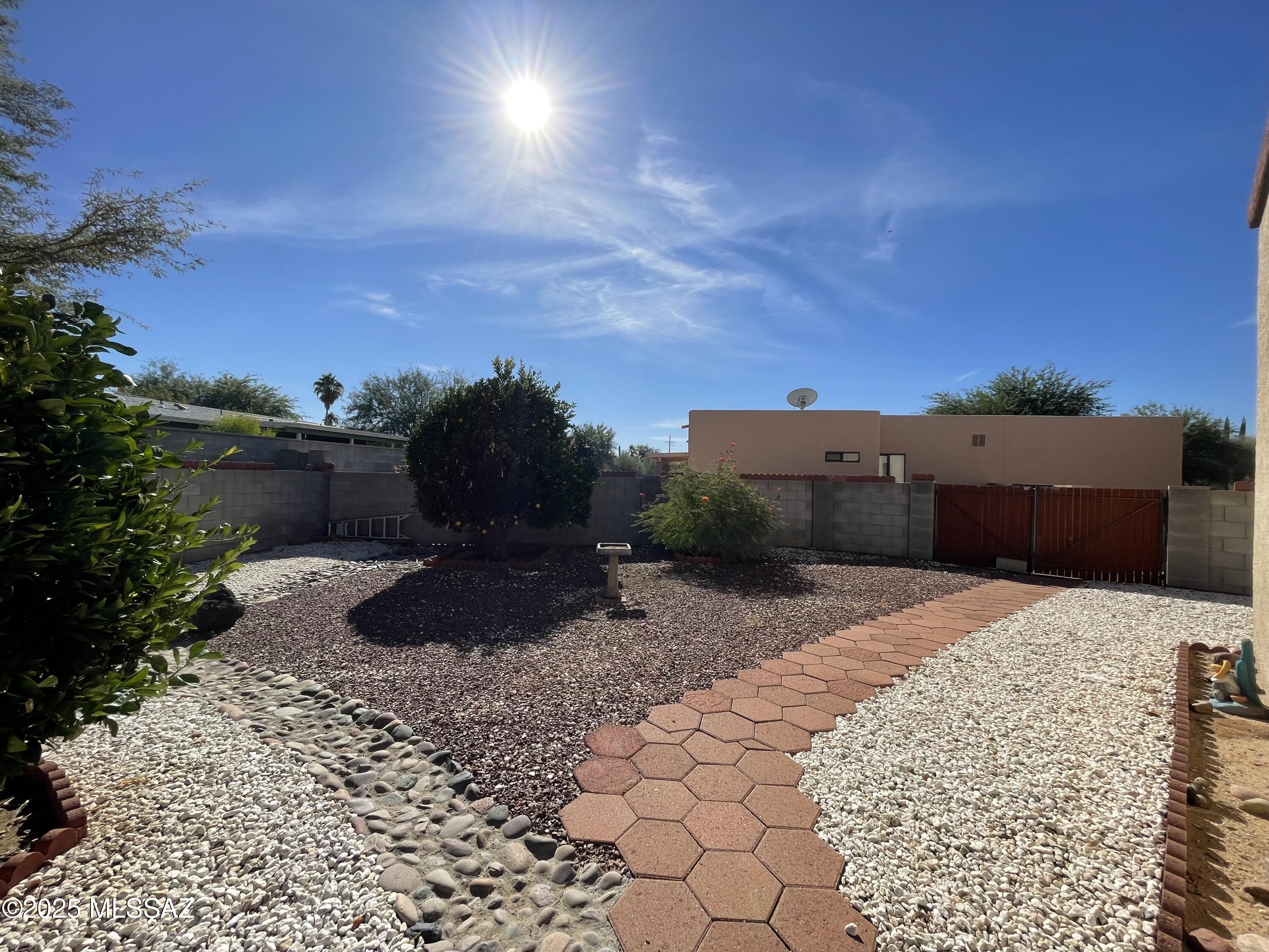 Juniper Ridge(1-12) - Residential Lease