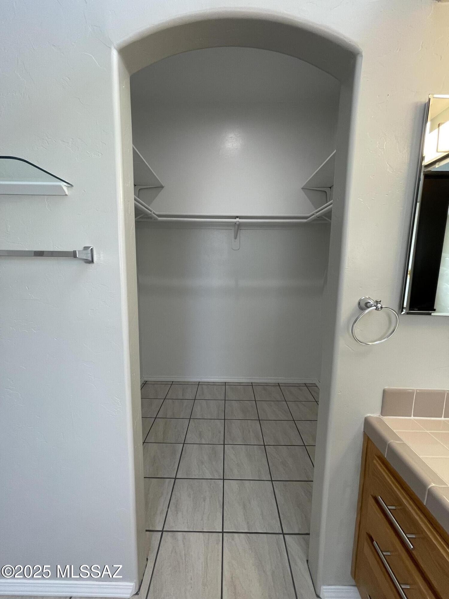 Juniper Ridge(1-12) - Residential Lease