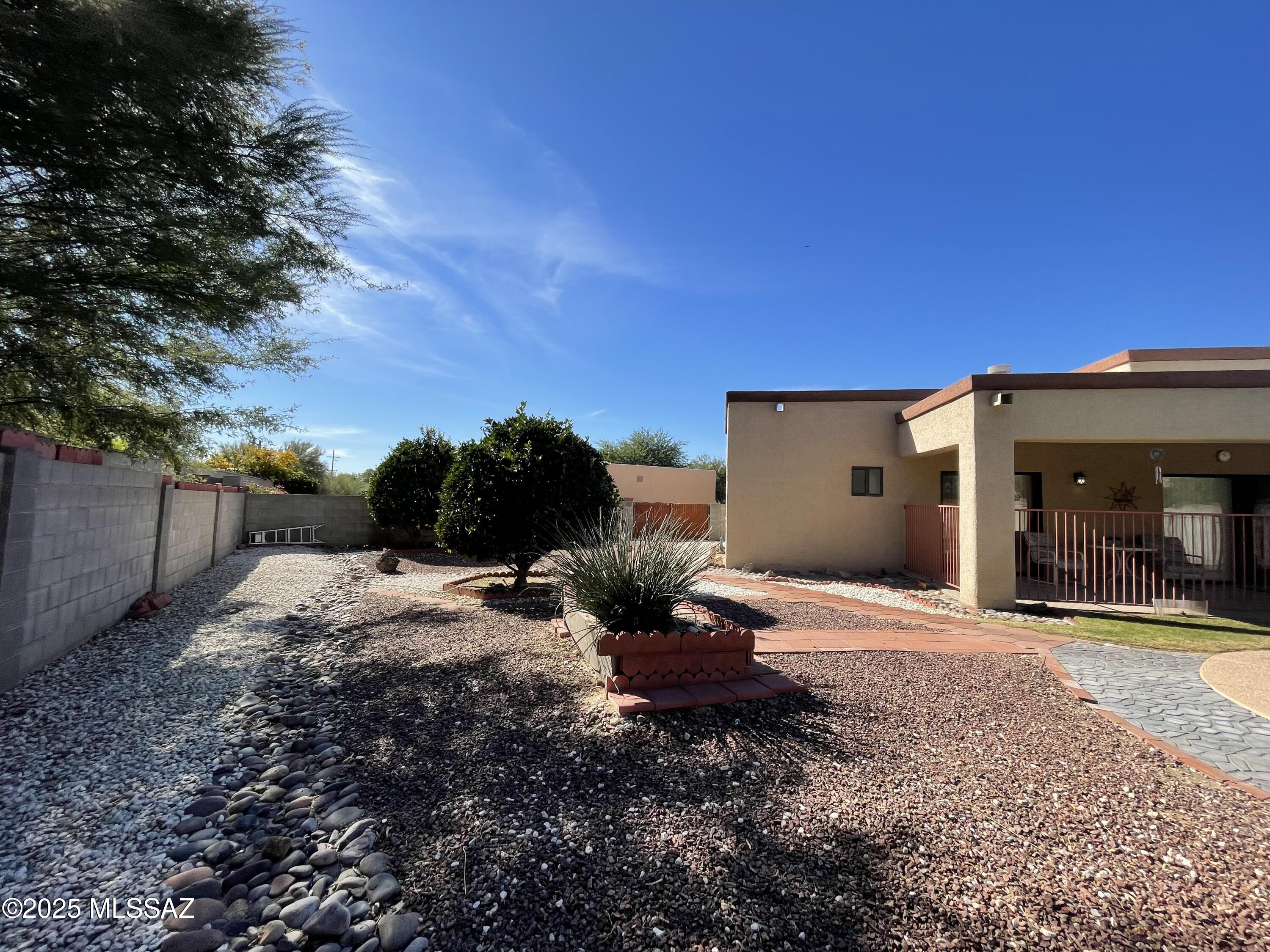 Juniper Ridge(1-12) - Residential Lease