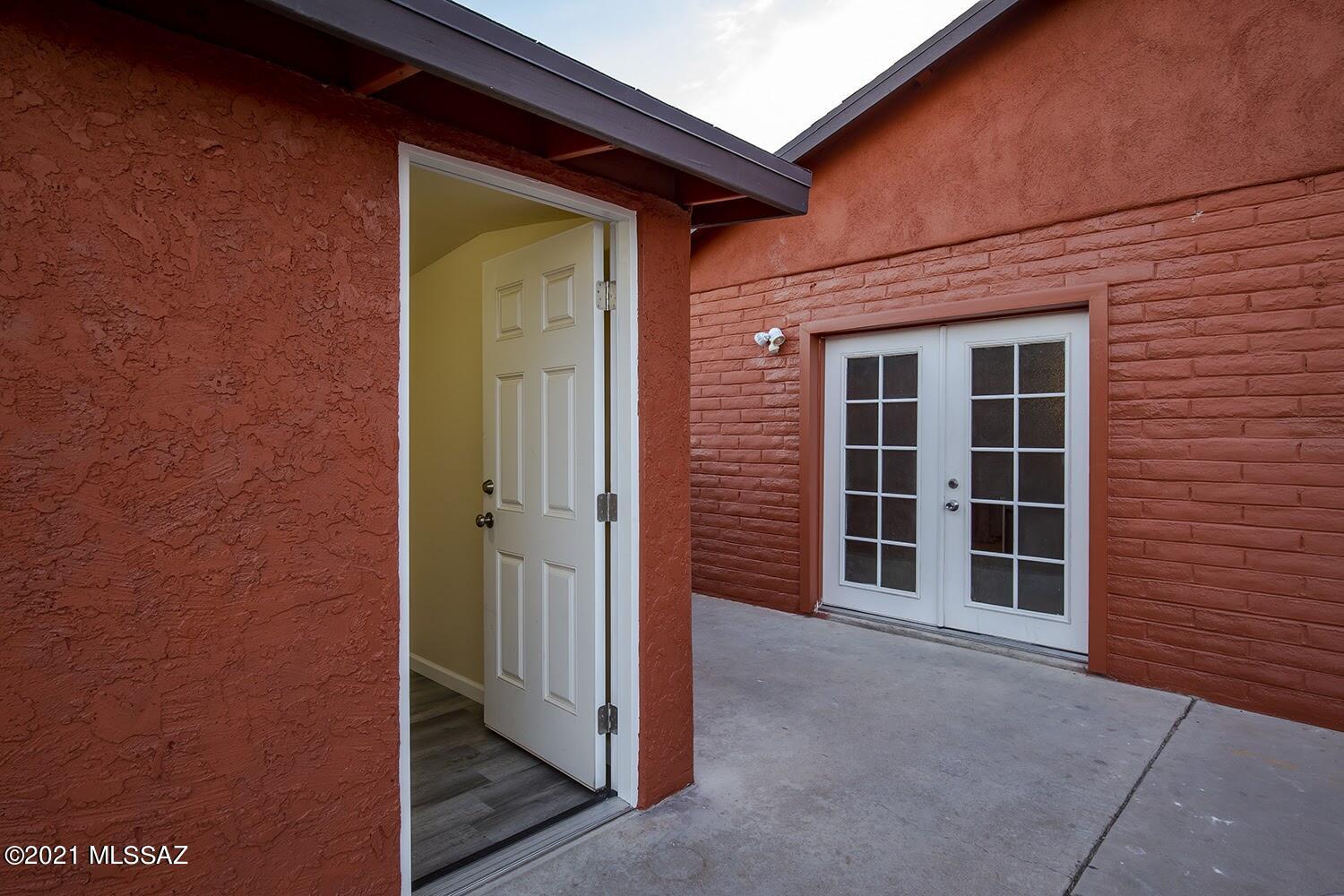 Millstone Manor NO. 6 - Residential