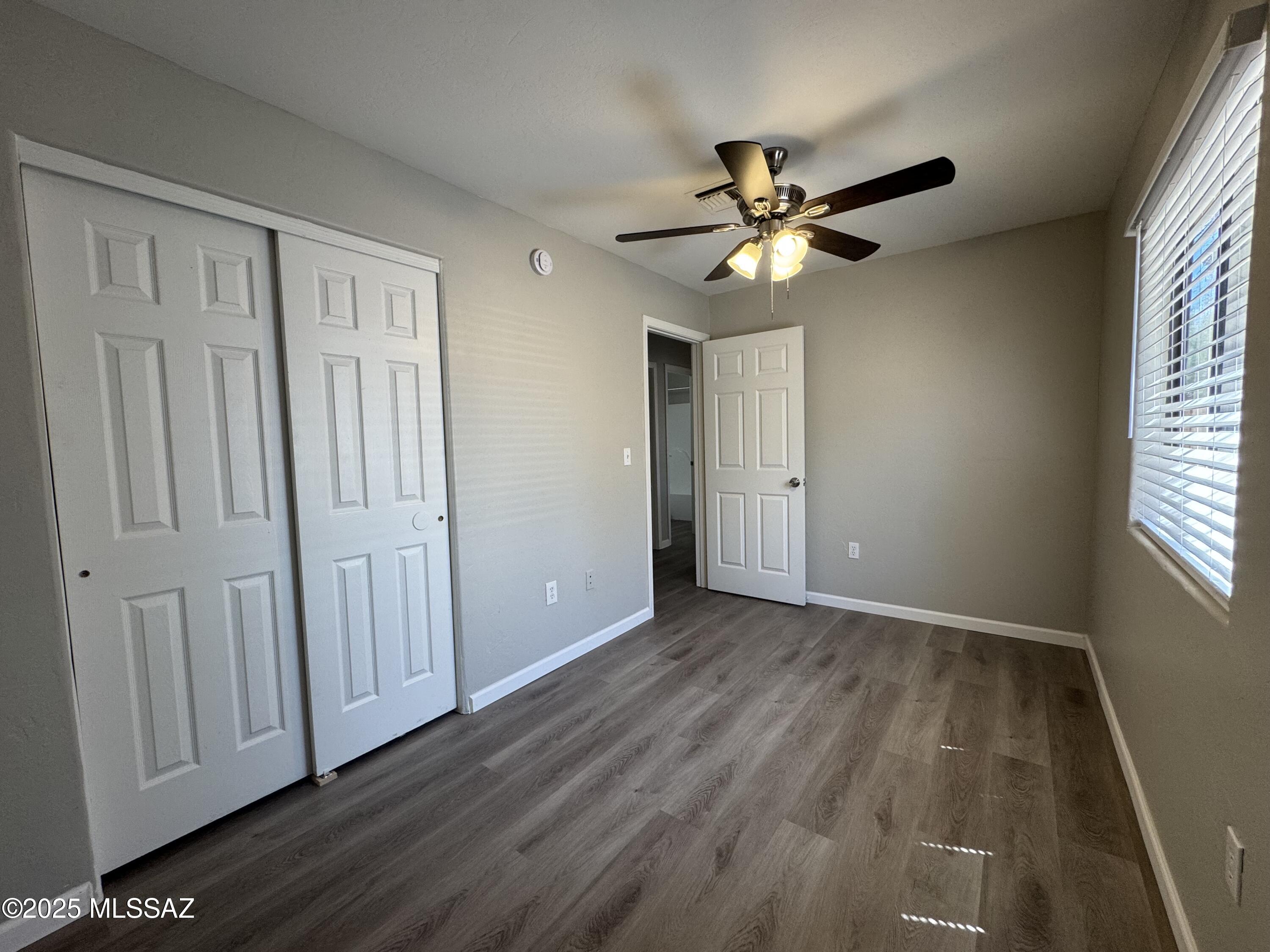 El Rio Park - Residential Lease