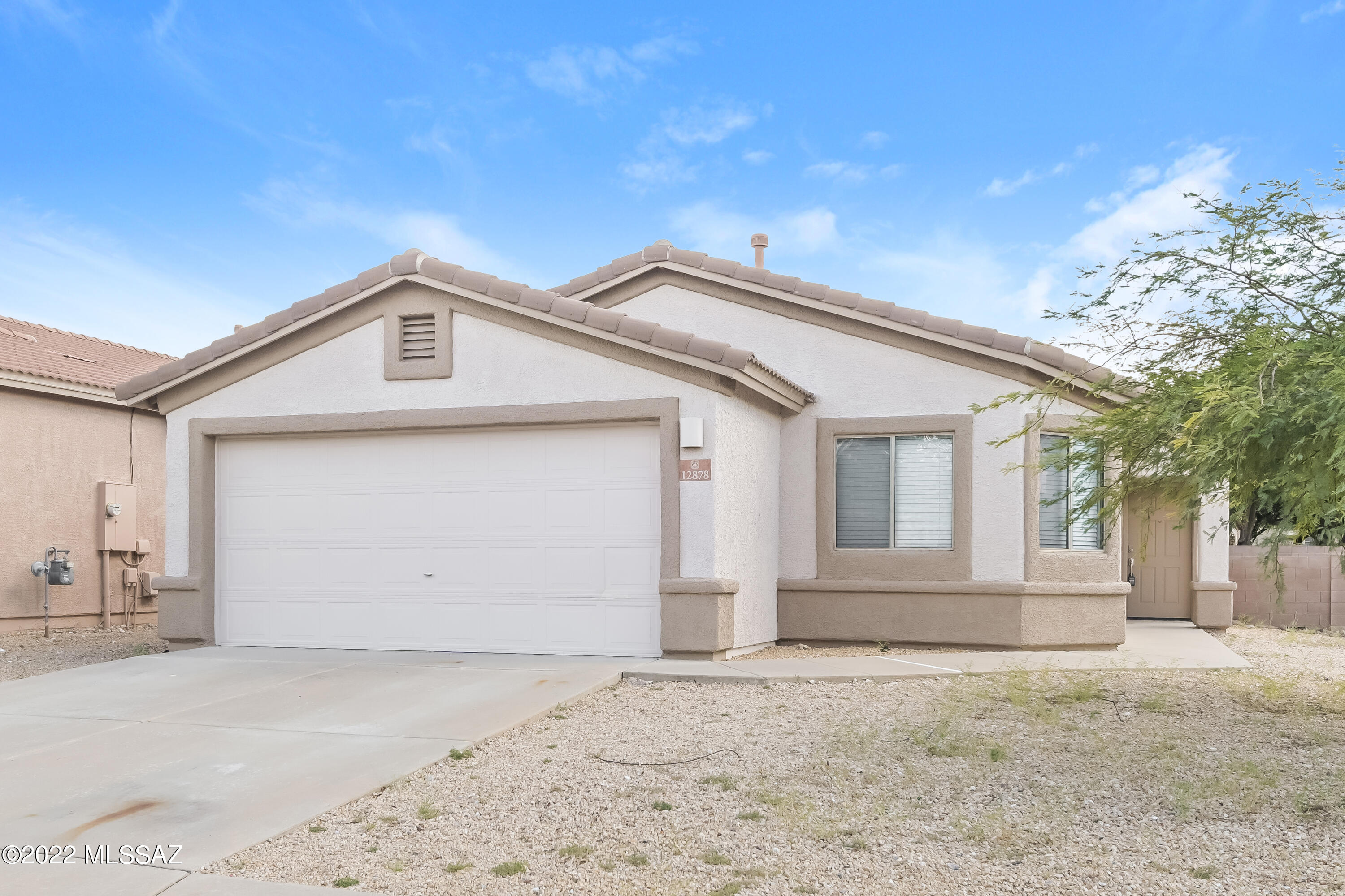 Rancho Del Lago (1-100) - Residential Lease