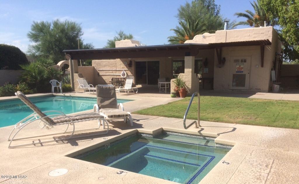 Pueblo Villas - Residential