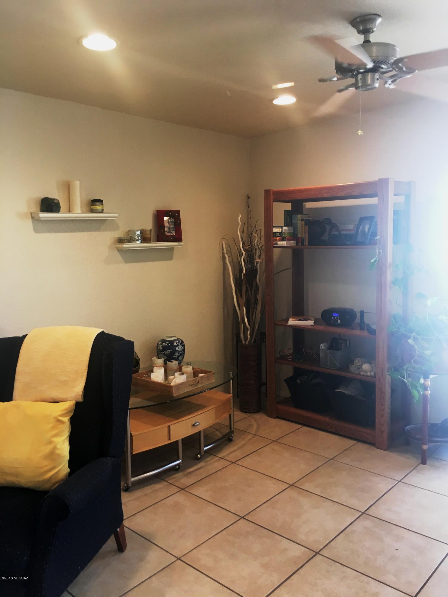 Pueblo Villas - Residential
