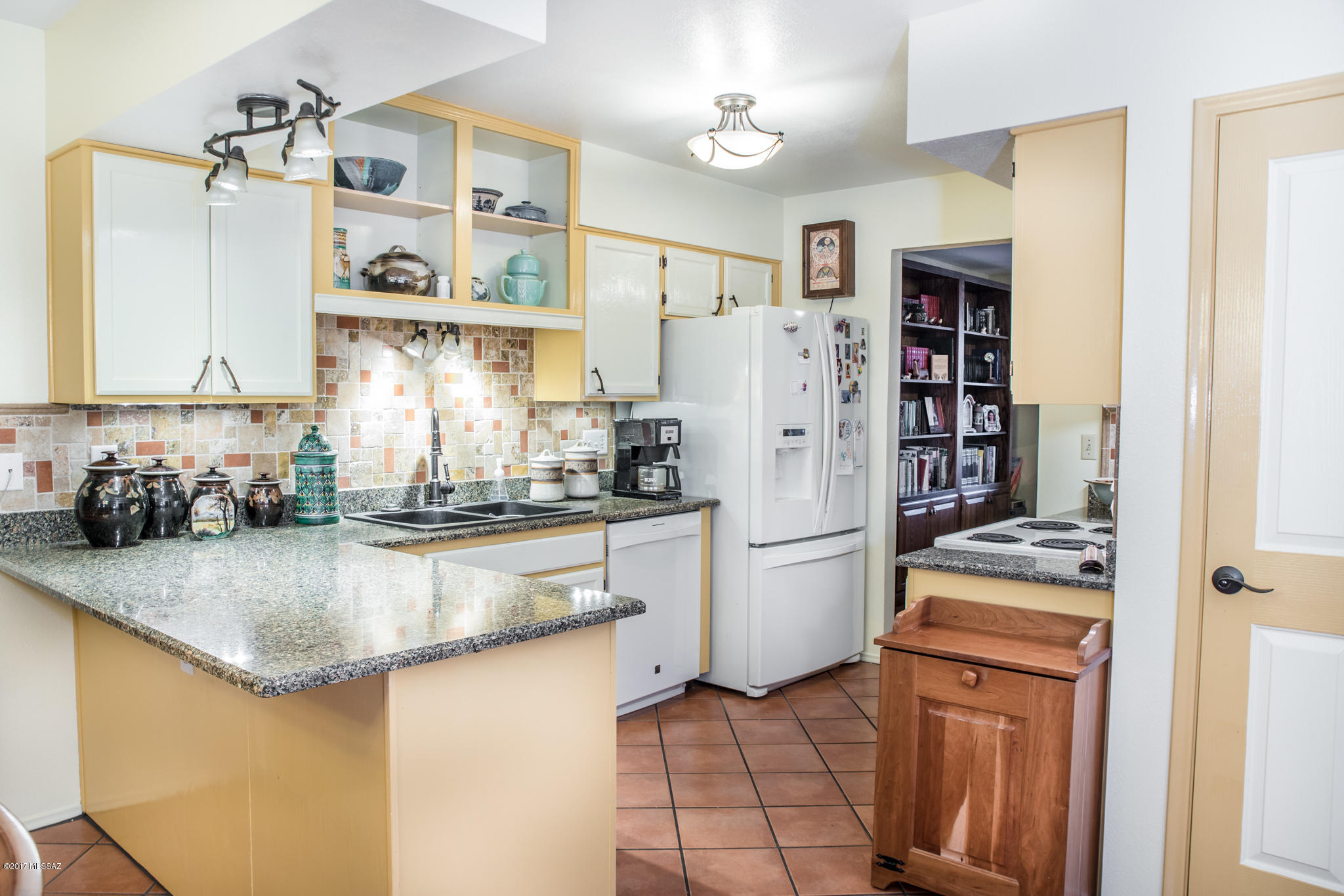 Pima Place (1-32) - Residential