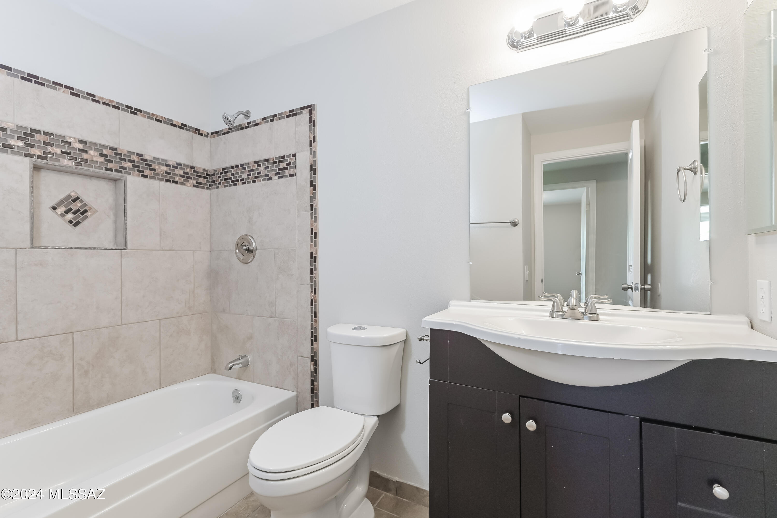 Salida Del Sol (1-274) - Residential Lease