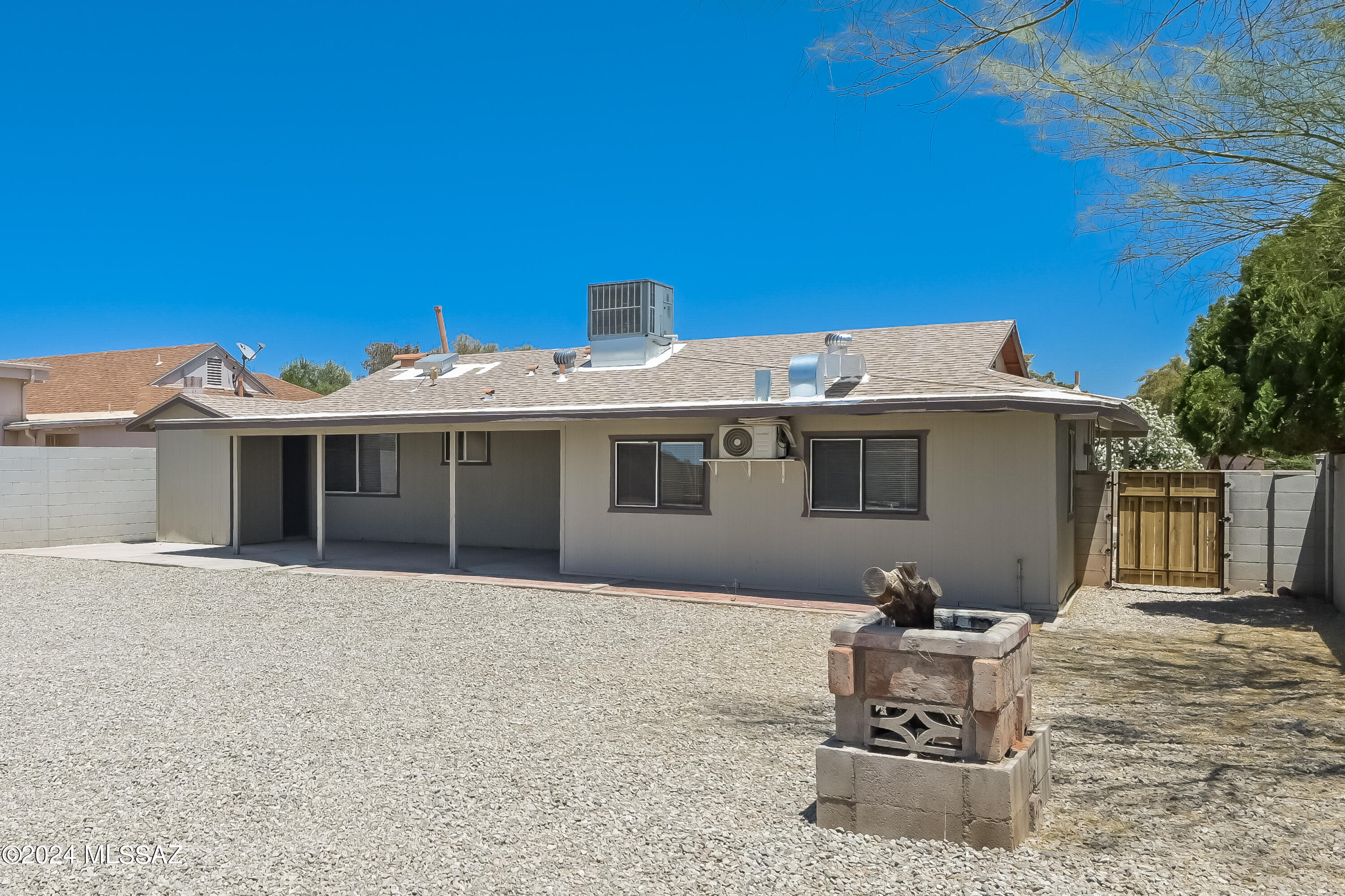 Salida Del Sol (1-274) - Residential Lease