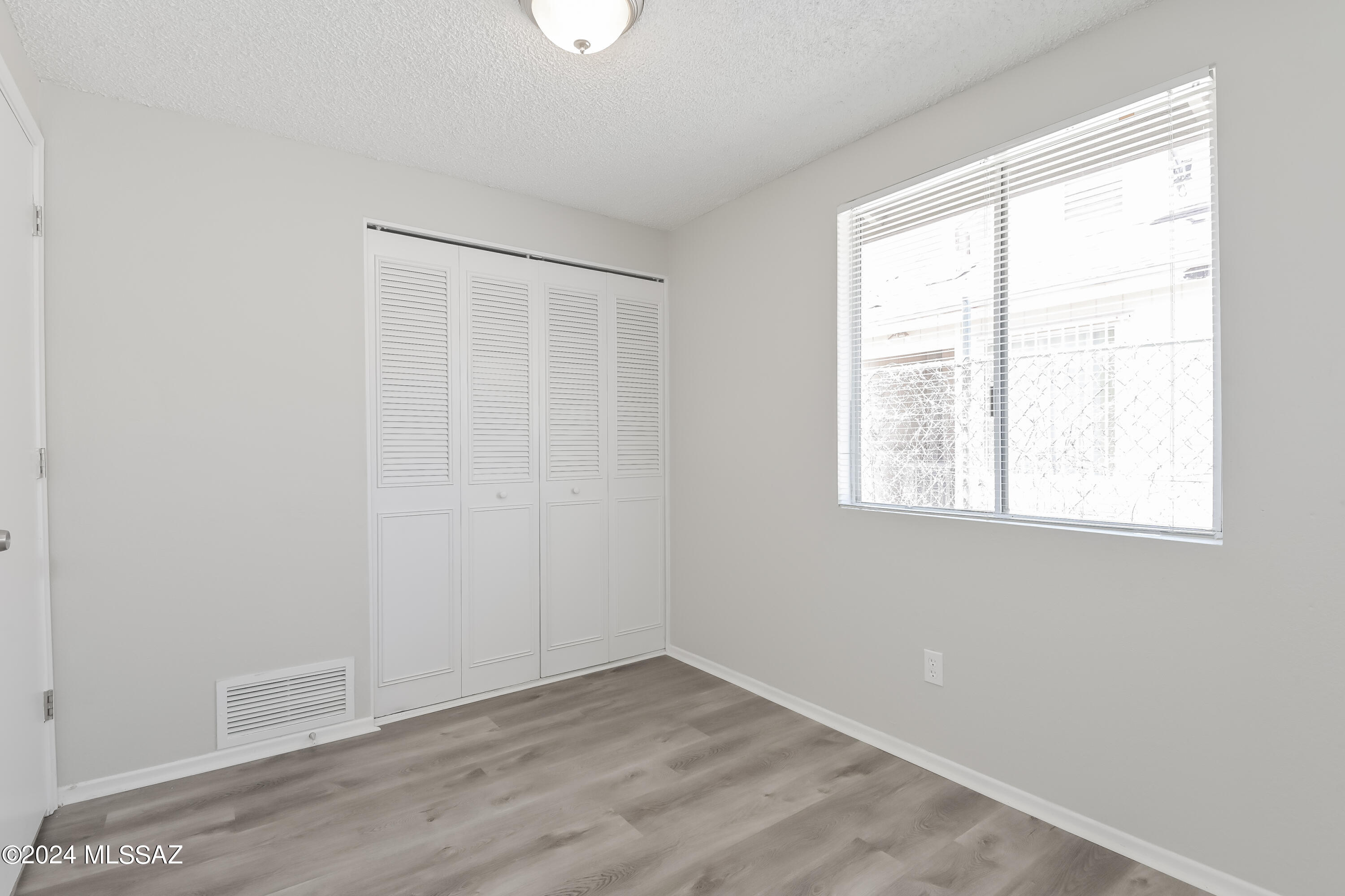 Salida Del Sol (1-274) - Residential Lease