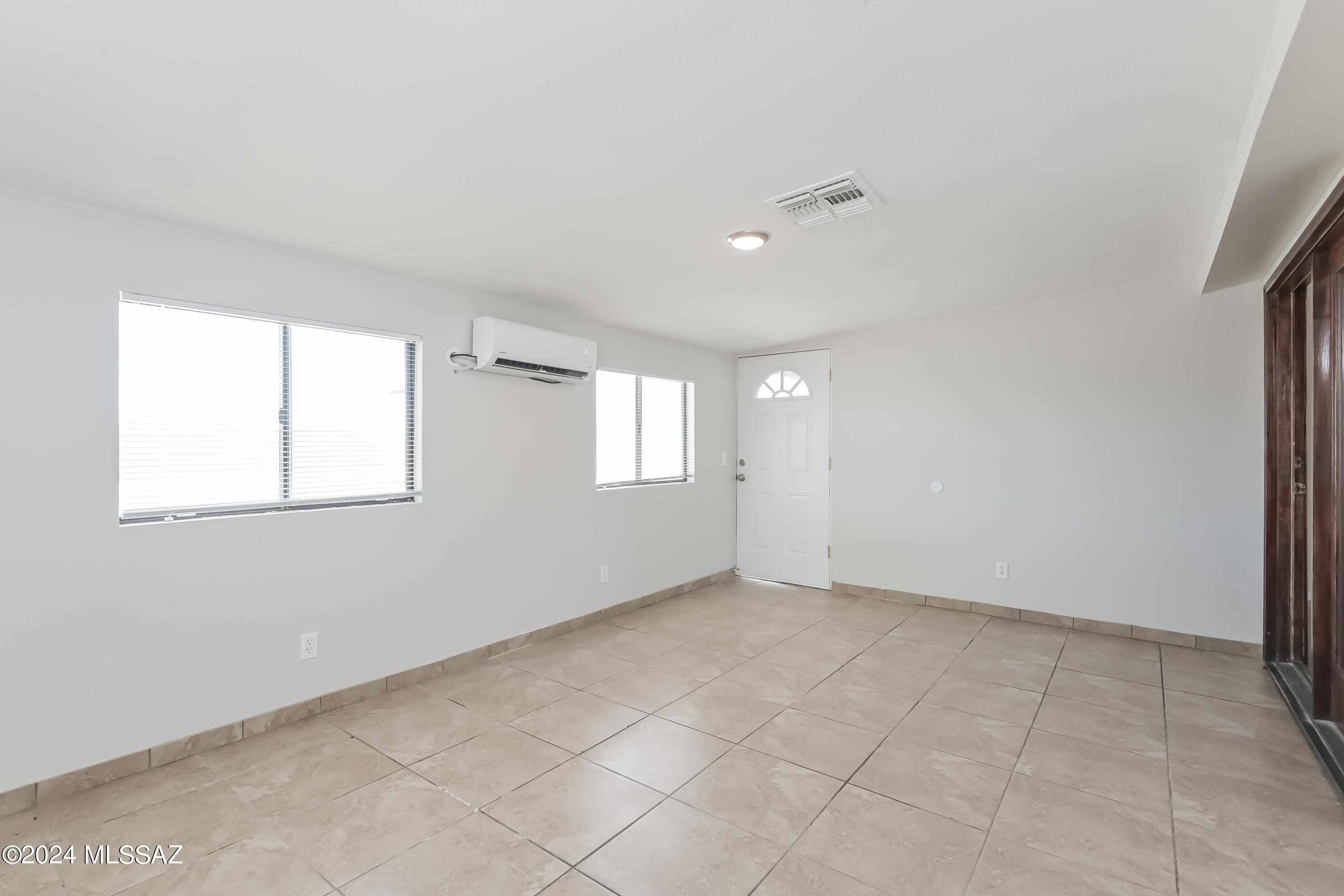 Salida Del Sol (1-274) - Residential Lease