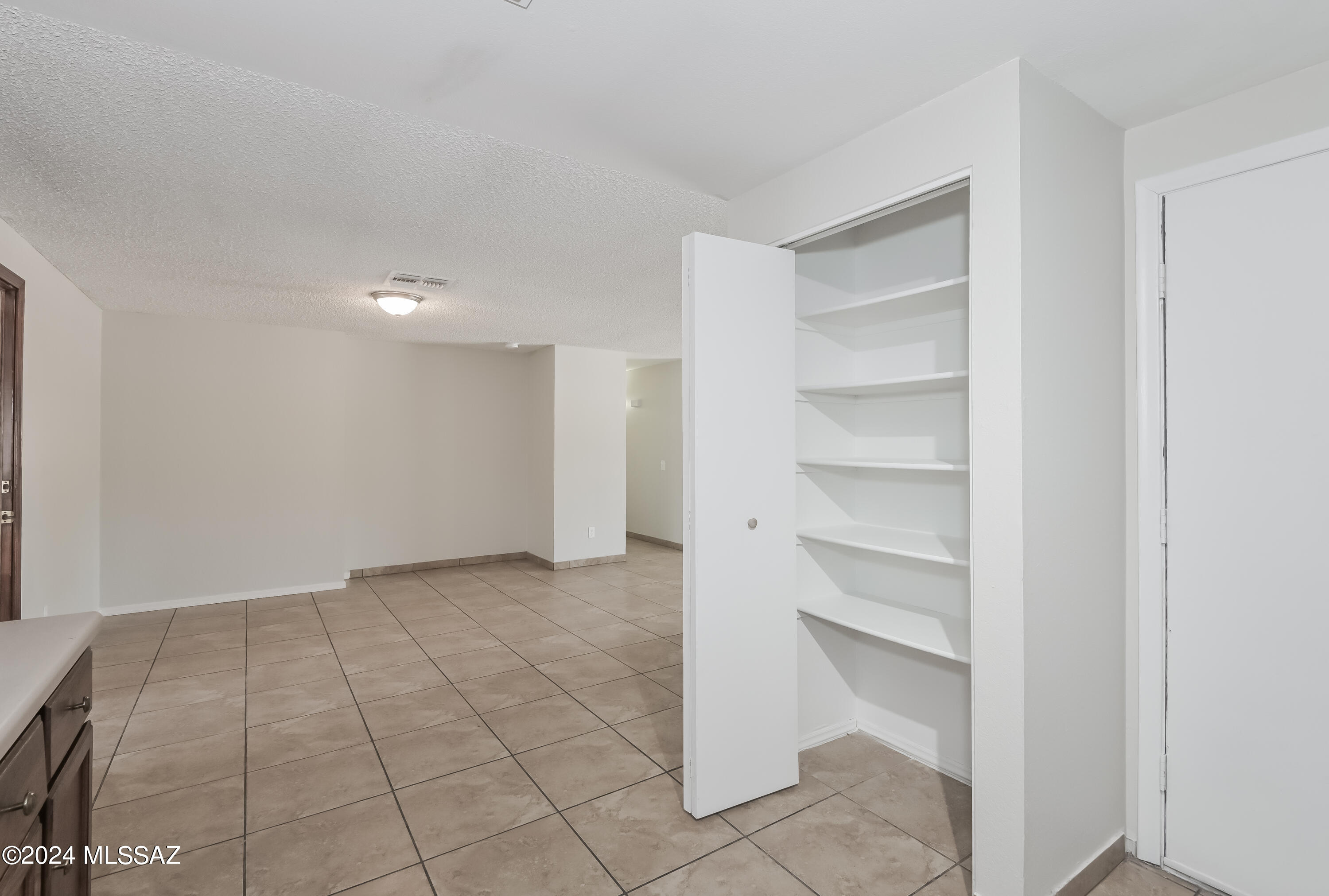 Salida Del Sol (1-274) - Residential Lease