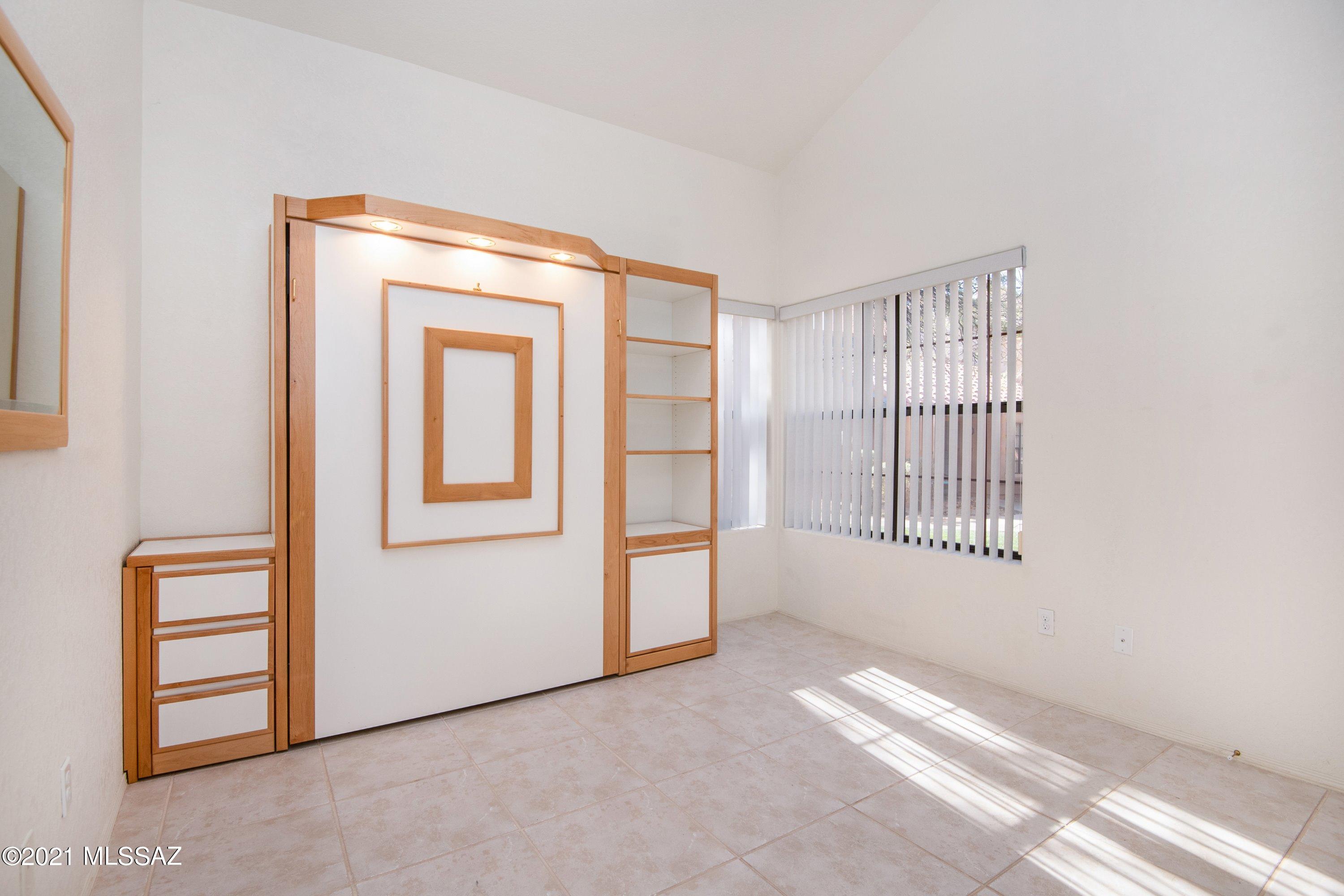 Ventana De Sabino North (1-127) - Residential Lease